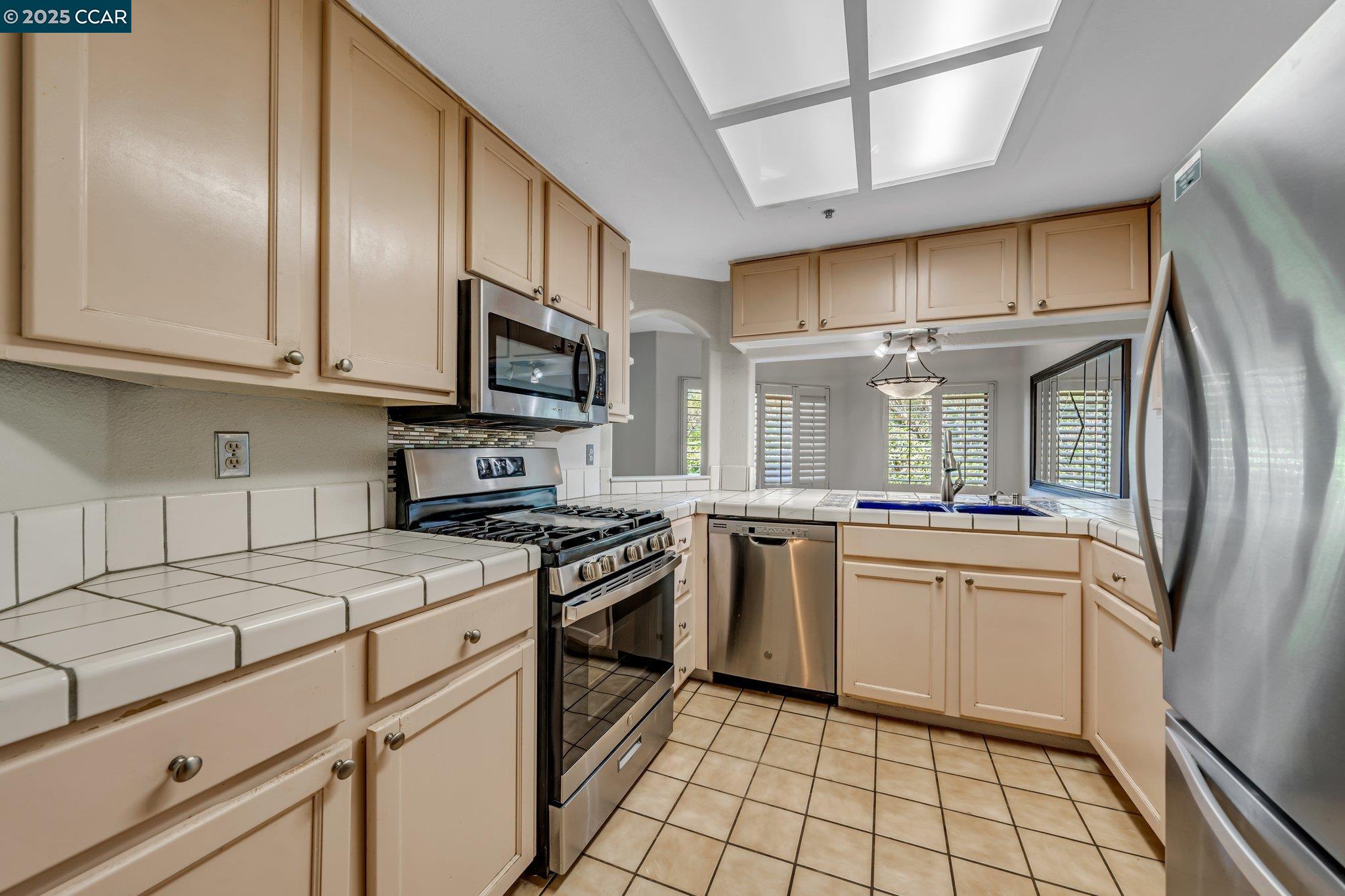 Photo #11: 41102534 Listing: Photo #11