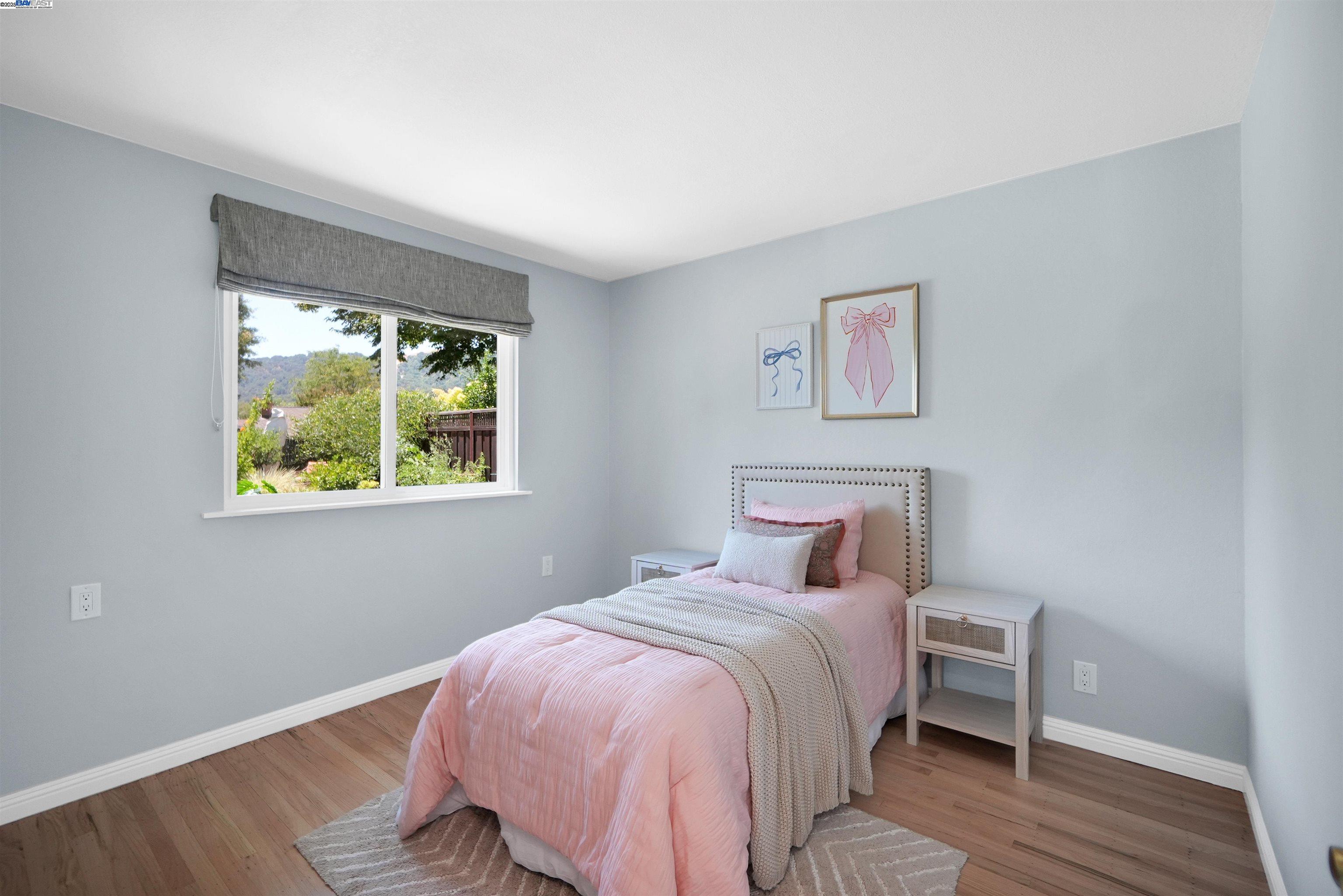 Detail Gallery Image 25 of 55 For 4400 Sandalwood Dr, Pleasanton,  CA 94588 - 4 Beds | 2 Baths