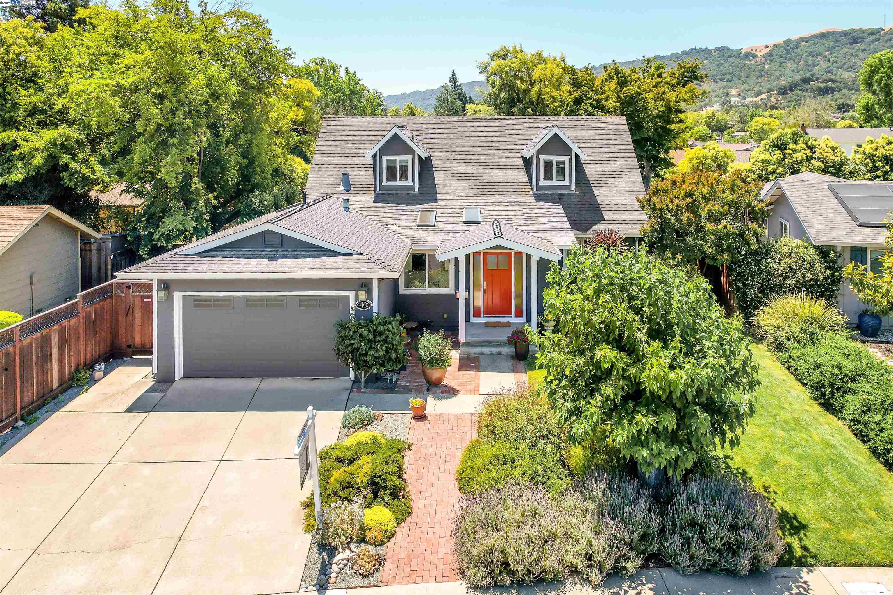 Detail Gallery Image 48 of 55 For 4400 Sandalwood Dr, Pleasanton,  CA 94588 - 4 Beds | 2 Baths