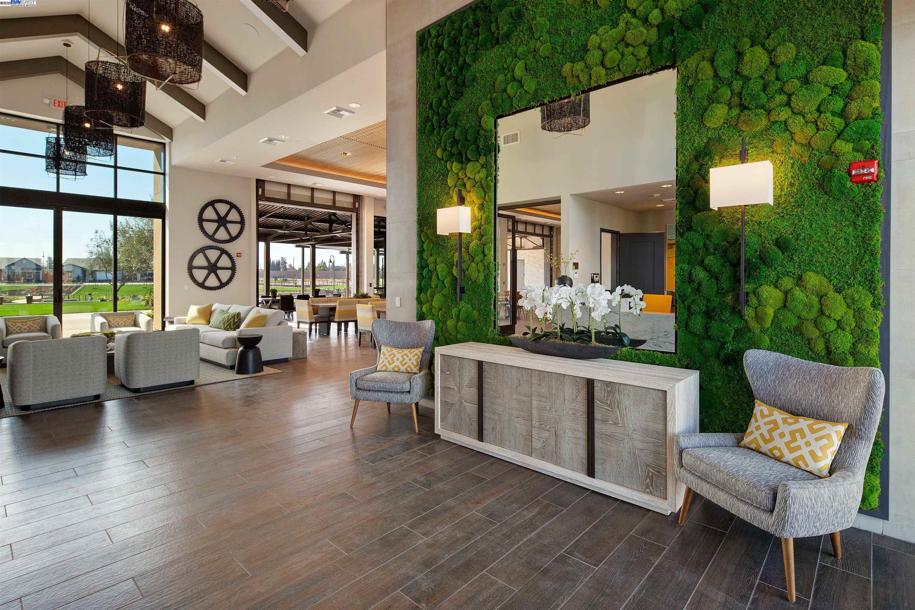 Detail Gallery Image 27 of 38 For 1049 Heathridge Street, Manteca,  CA 95336 - 2 Beds | 2 Baths