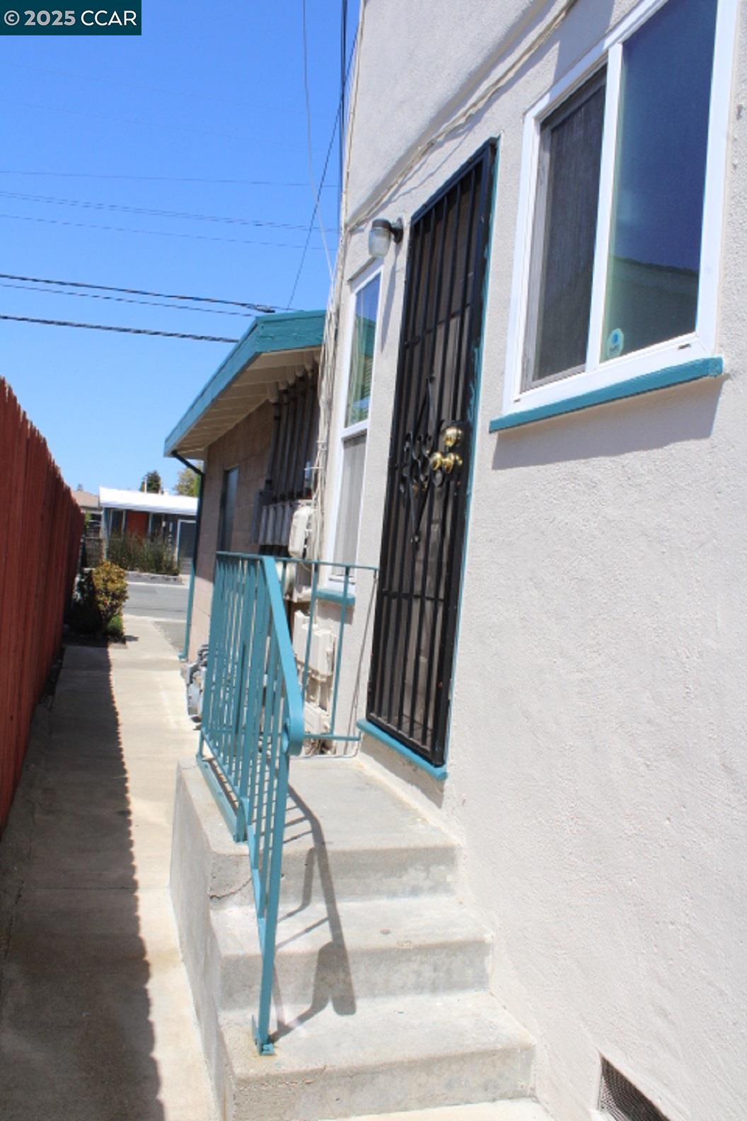 Detail Gallery Image 15 of 18 For 4212 Nevin, Richmond,  CA 94805 - 1 Beds | 1 Baths
