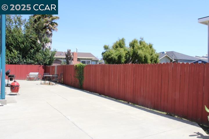 Detail Gallery Image 16 of 18 For 4212 Nevin, Richmond,  CA 94805 - 1 Beds | 1 Baths
