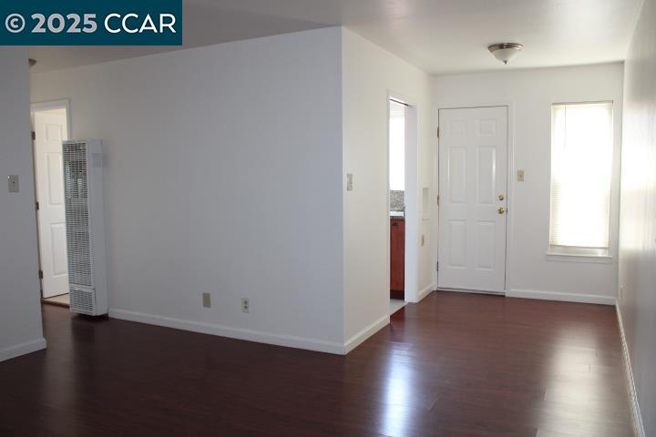 Detail Gallery Image 3 of 18 For 4212 Nevin, Richmond,  CA 94805 - 1 Beds | 1 Baths