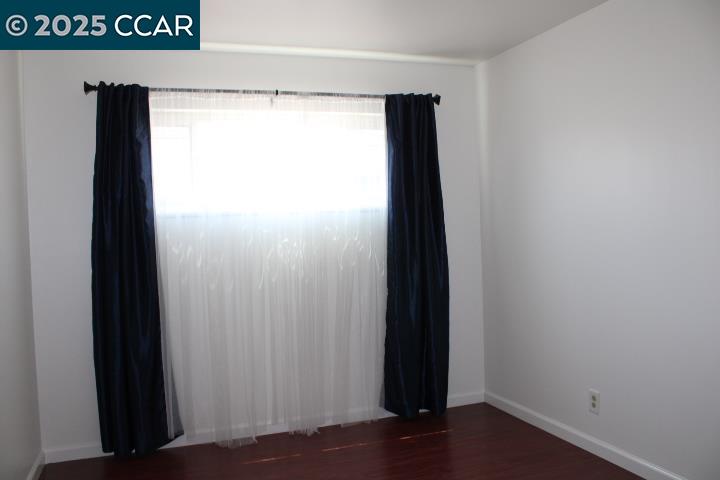 Detail Gallery Image 9 of 18 For 4212 Nevin, Richmond,  CA 94805 - 1 Beds | 1 Baths