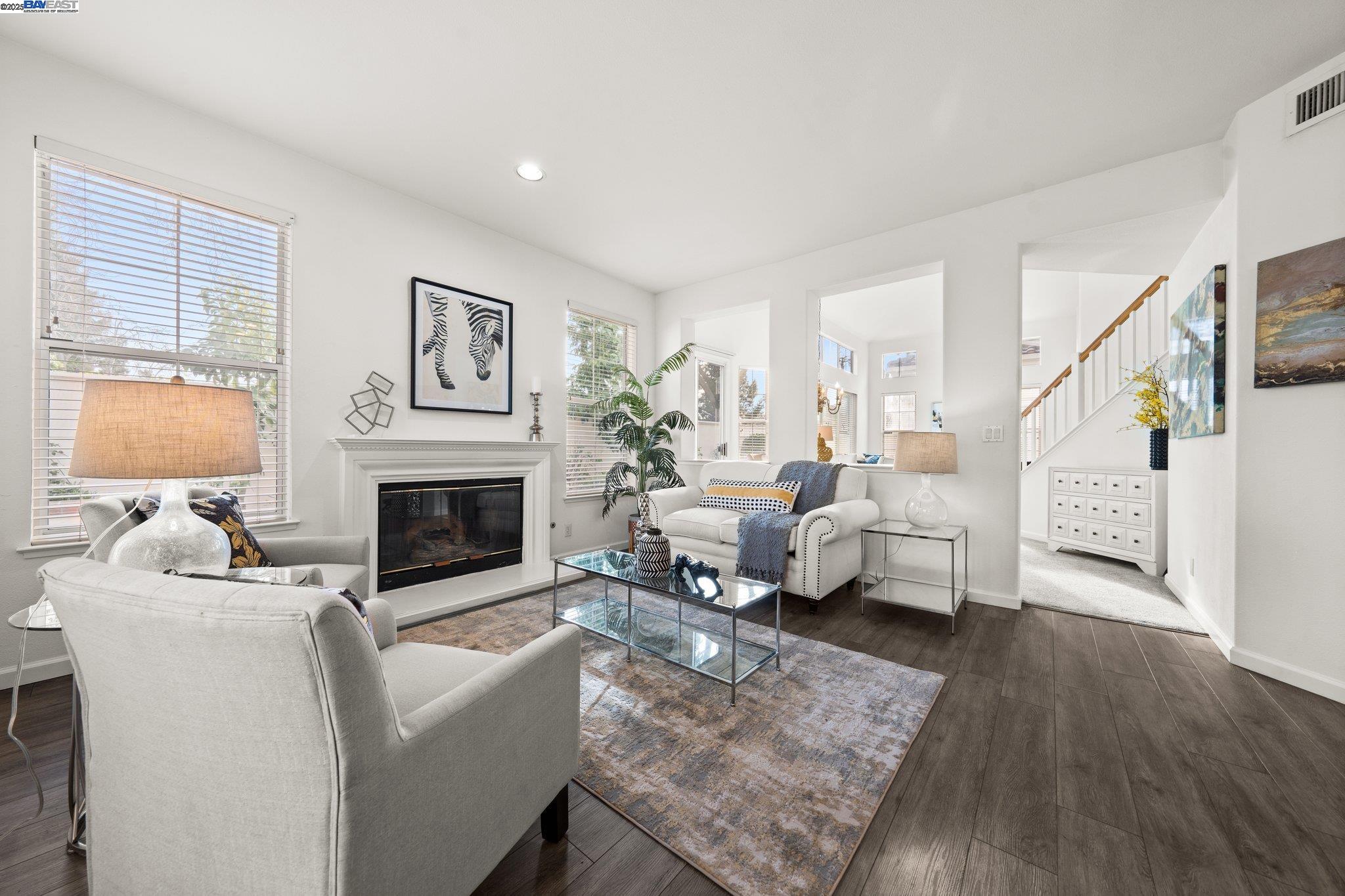 Detail Gallery Image 14 of 53 For 4380 Diavila Avenue, Pleasanton,  CA 94588 - 3 Beds | 2/1 Baths