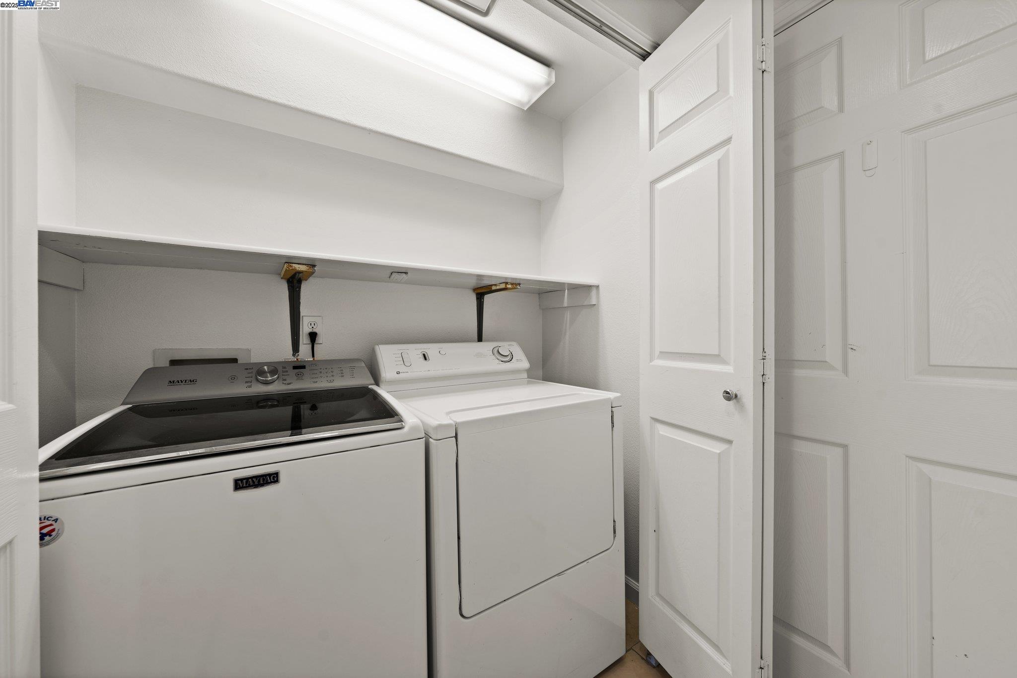 Detail Gallery Image 21 of 53 For 4380 Diavila Avenue, Pleasanton,  CA 94588 - 3 Beds | 2/1 Baths
