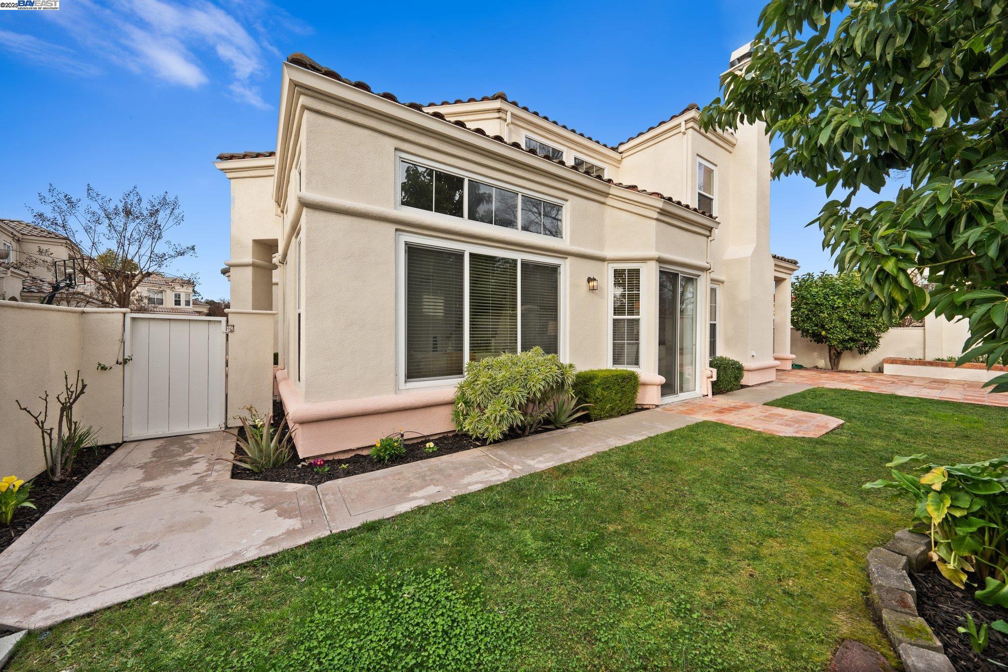 Detail Gallery Image 42 of 53 For 4380 Diavila Avenue, Pleasanton,  CA 94588 - 3 Beds | 2/1 Baths
