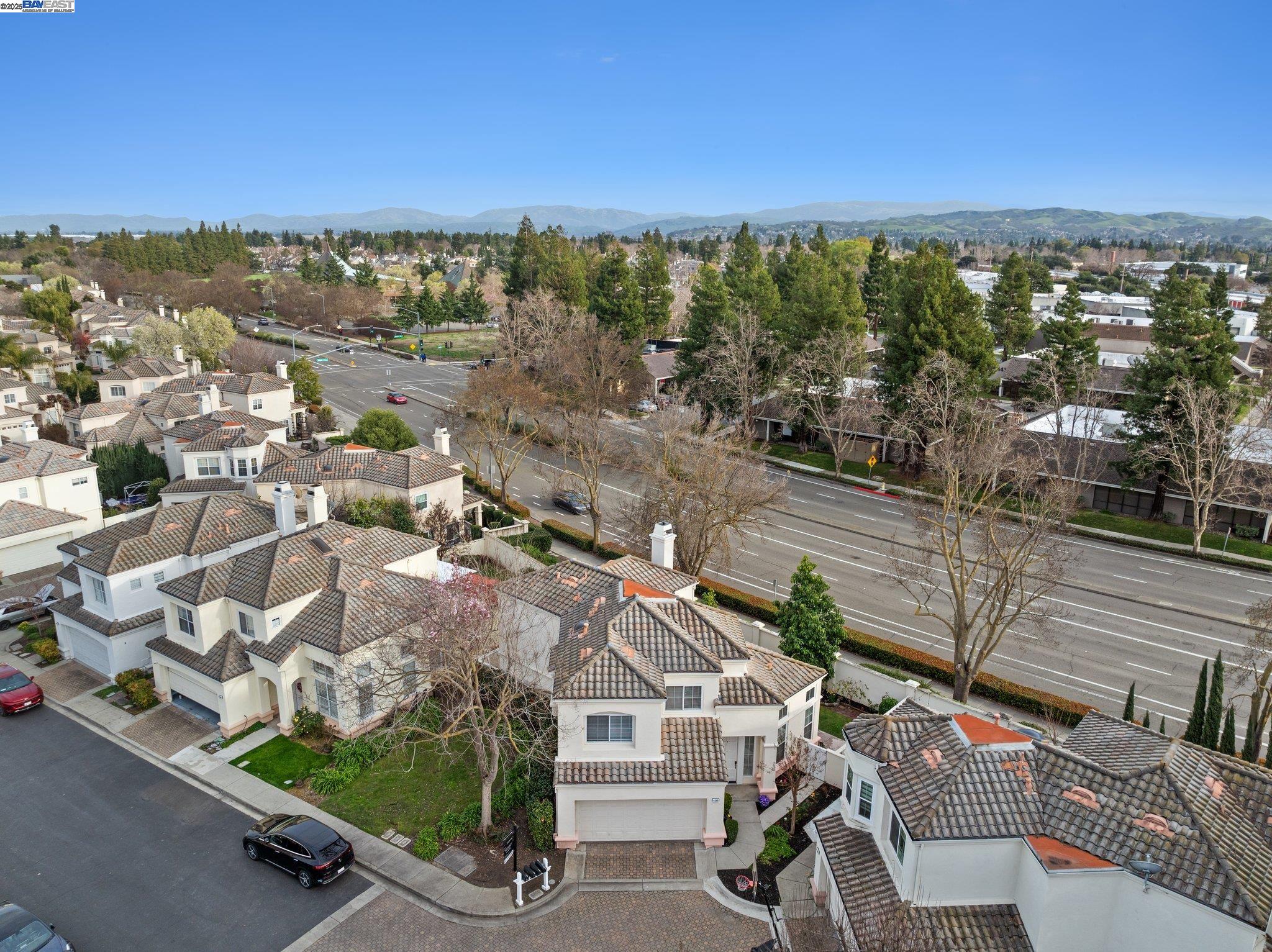Detail Gallery Image 44 of 53 For 4380 Diavila Avenue, Pleasanton,  CA 94588 - 3 Beds | 2/1 Baths