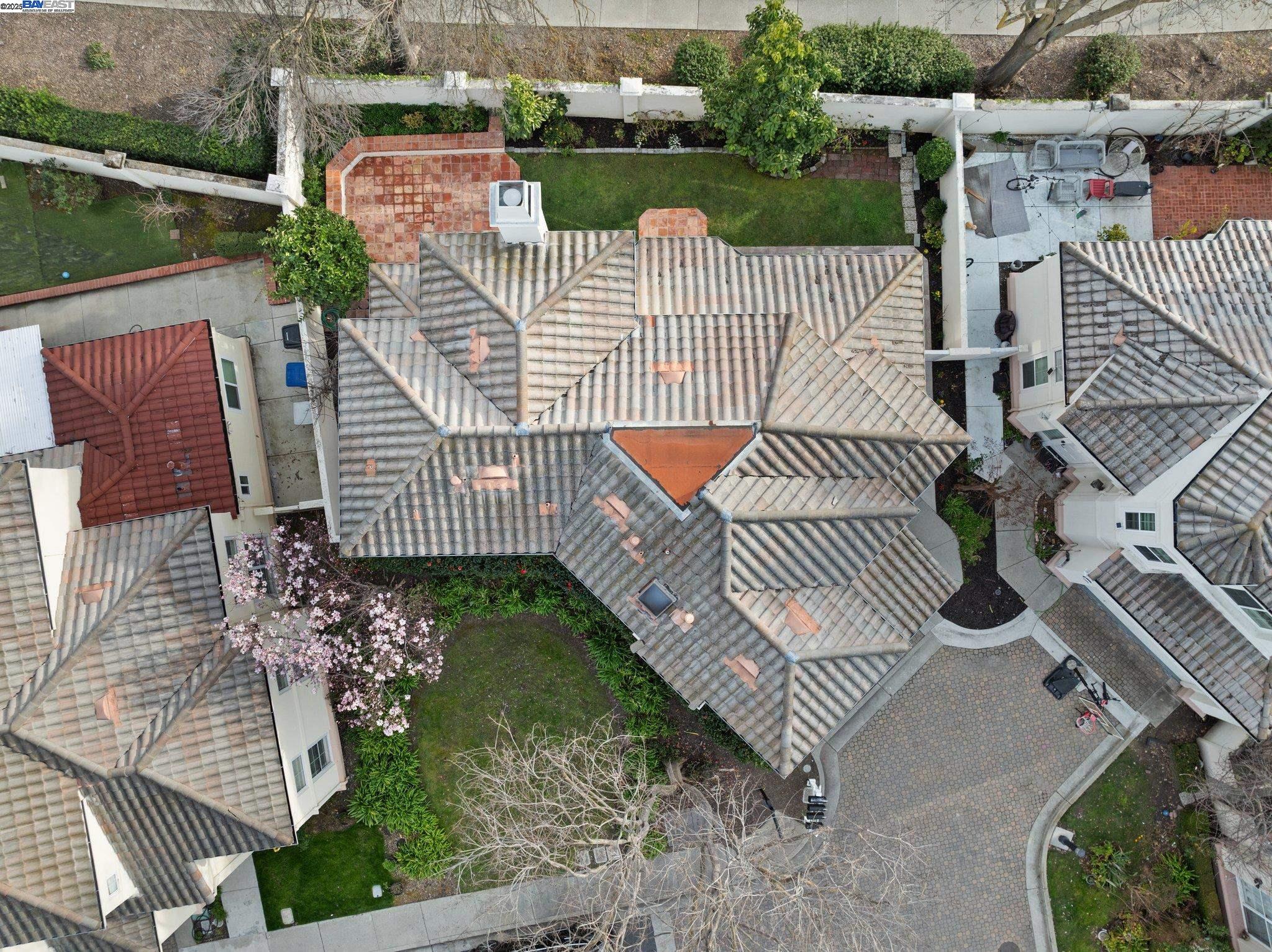 Detail Gallery Image 49 of 53 For 4380 Diavila Avenue, Pleasanton,  CA 94588 - 3 Beds | 2/1 Baths