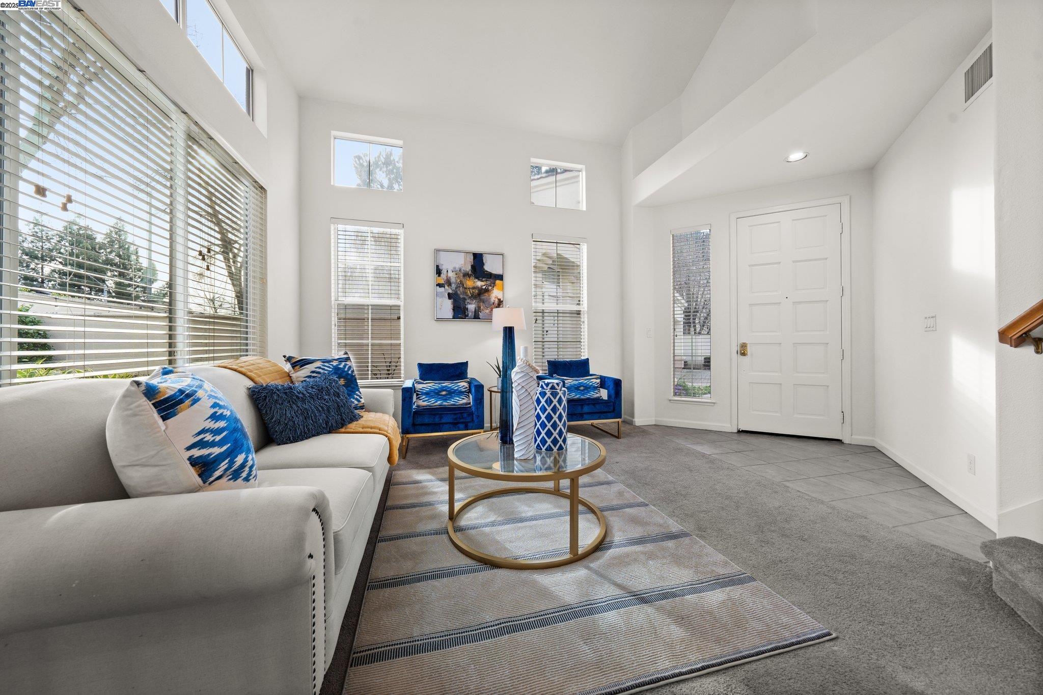 Detail Gallery Image 10 of 53 For 4380 Diavila Avenue, Pleasanton,  CA 94588 - 3 Beds | 2/1 Baths