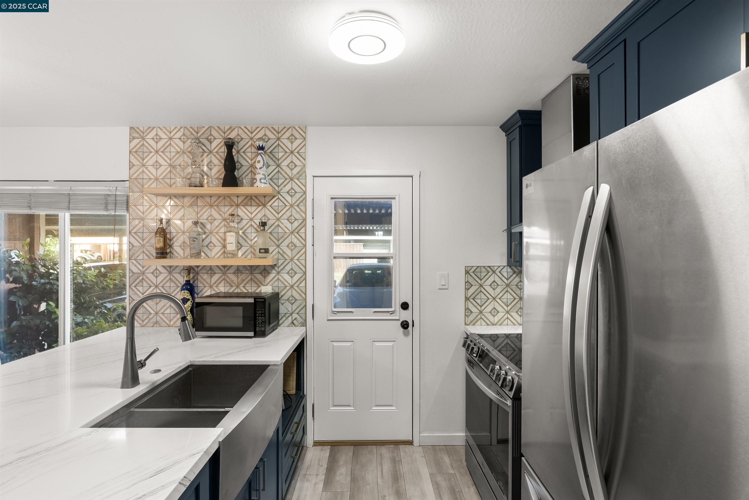 Photo #5: 41102546 Listing 