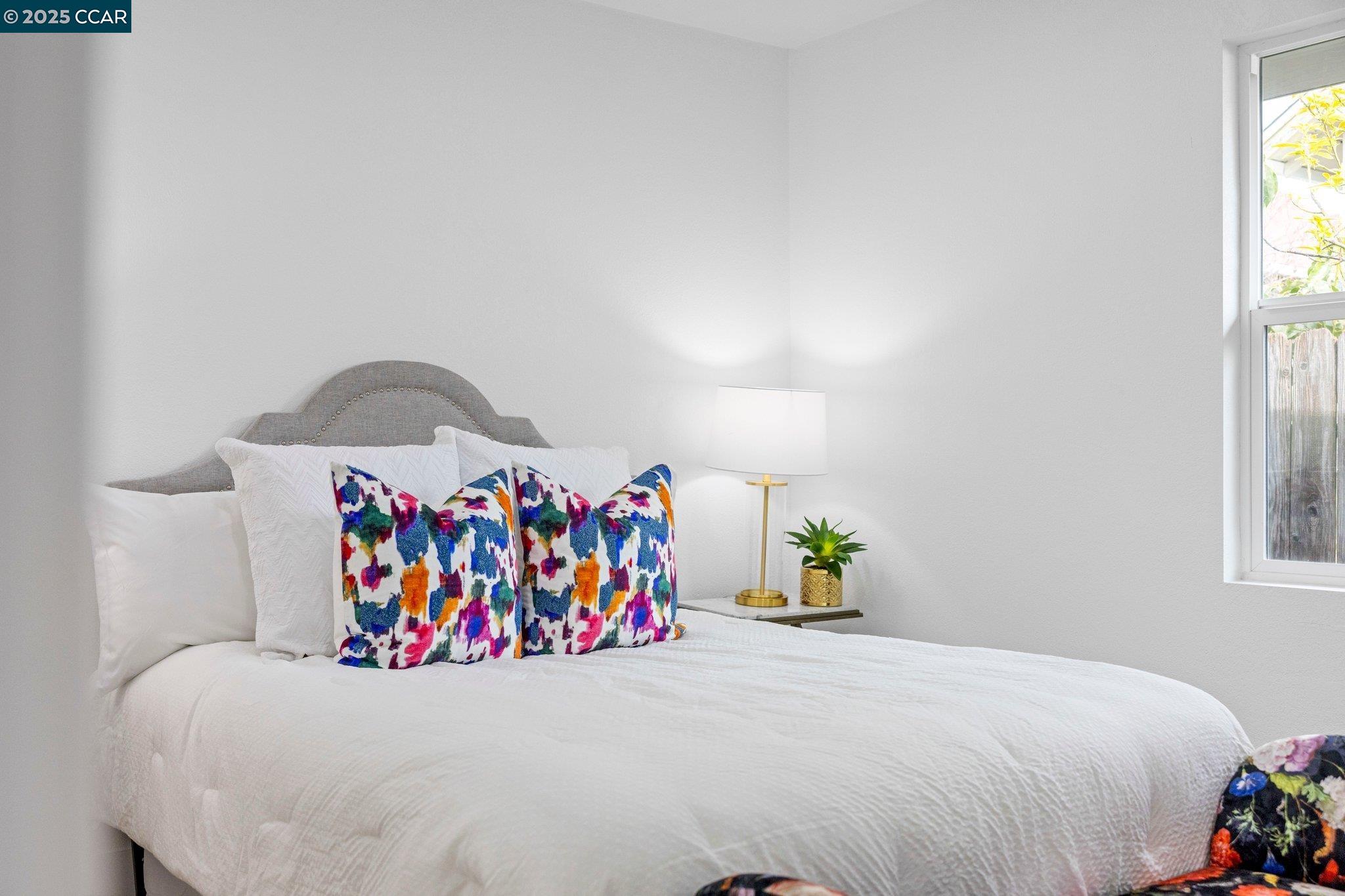 Detail Gallery Image 22 of 51 For 2133 39th Ave, Oakland,  CA 94601 - 3 Beds | 2 Baths