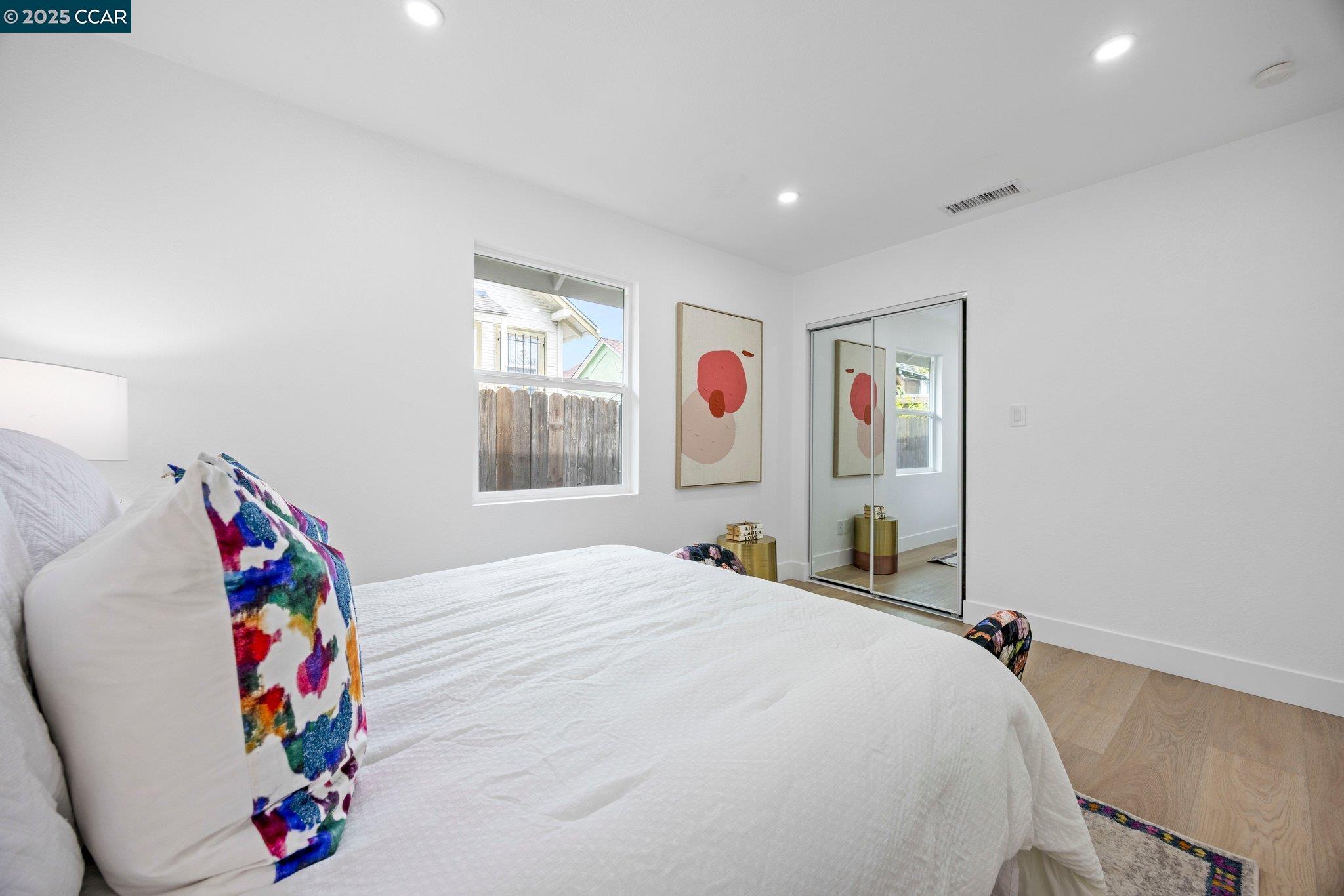 Detail Gallery Image 25 of 51 For 2133 39th Ave, Oakland,  CA 94601 - 3 Beds | 2 Baths