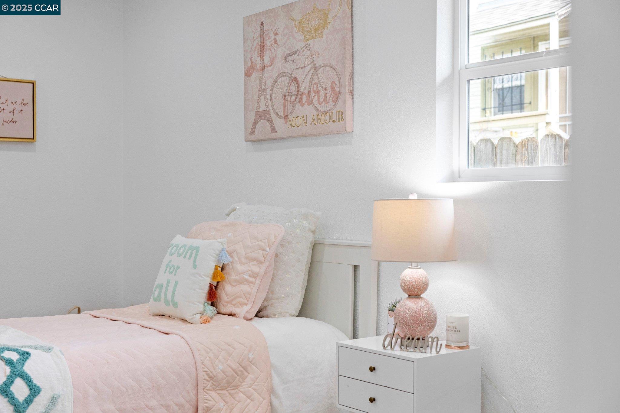 Detail Gallery Image 35 of 51 For 2133 39th Ave, Oakland,  CA 94601 - 3 Beds | 2 Baths