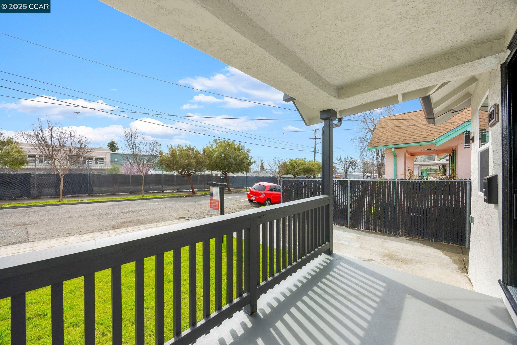 Detail Gallery Image 51 of 51 For 2133 39th Ave, Oakland,  CA 94601 - 3 Beds | 2 Baths
