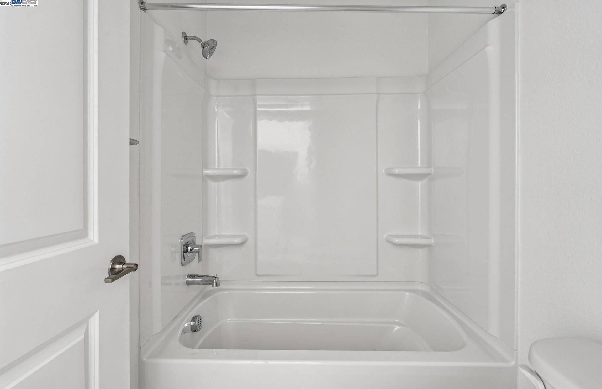 Detail Gallery Image 32 of 40 For 349 E Gobind Blvd, Mountain House,  CA 95391 - 5 Beds | 3/1 Baths