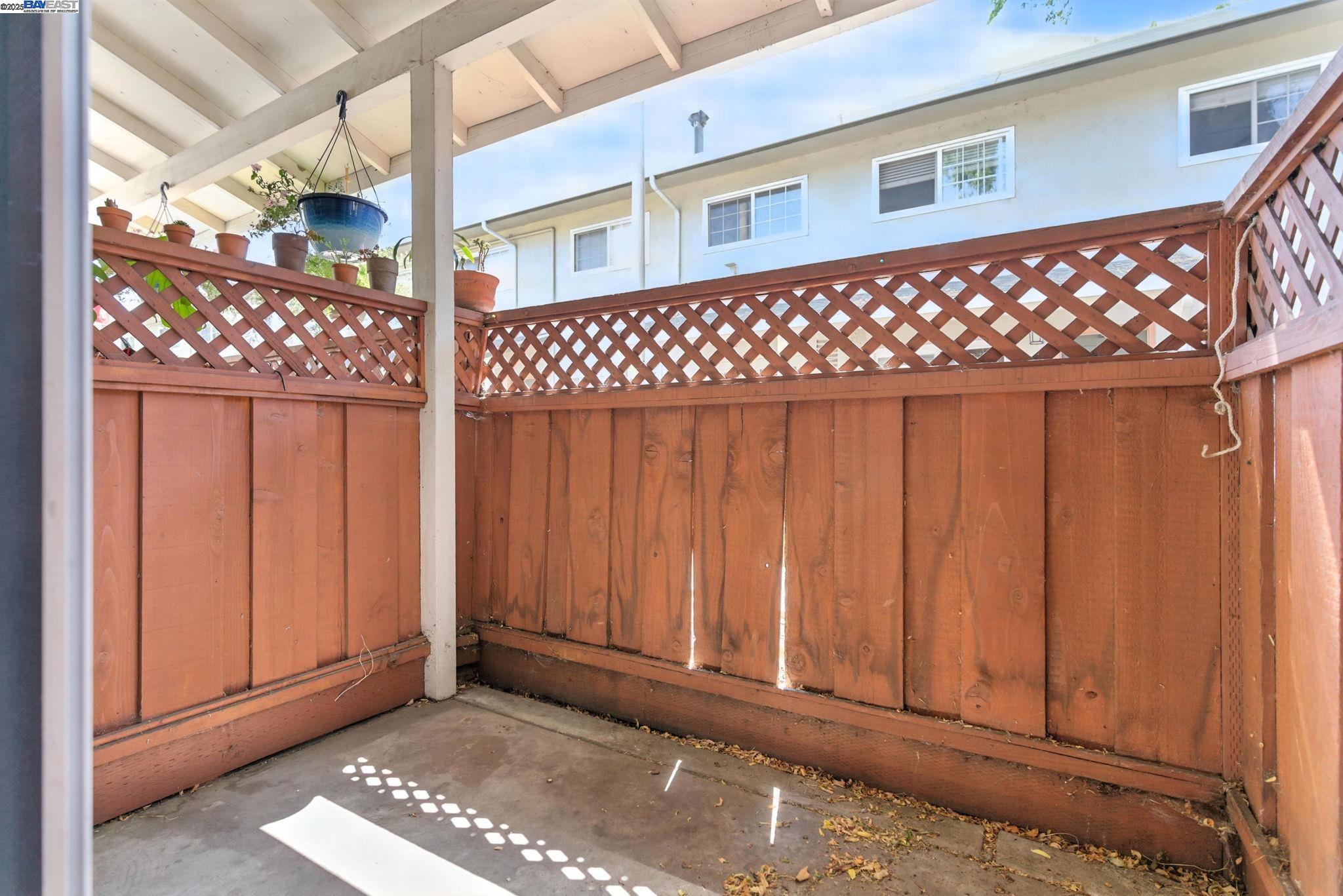 Photo #16: 41102558 Listing: Photo #16