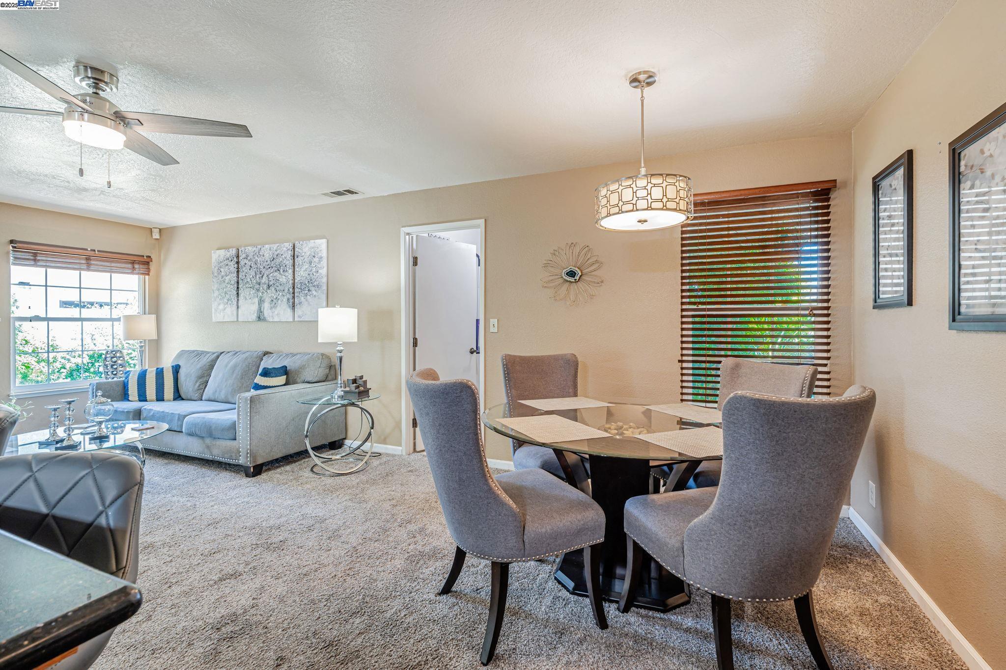 Detail Gallery Image 17 of 44 For 2117 Lido Cir, Stockton,  CA 95207 - 3 Beds | 2 Baths