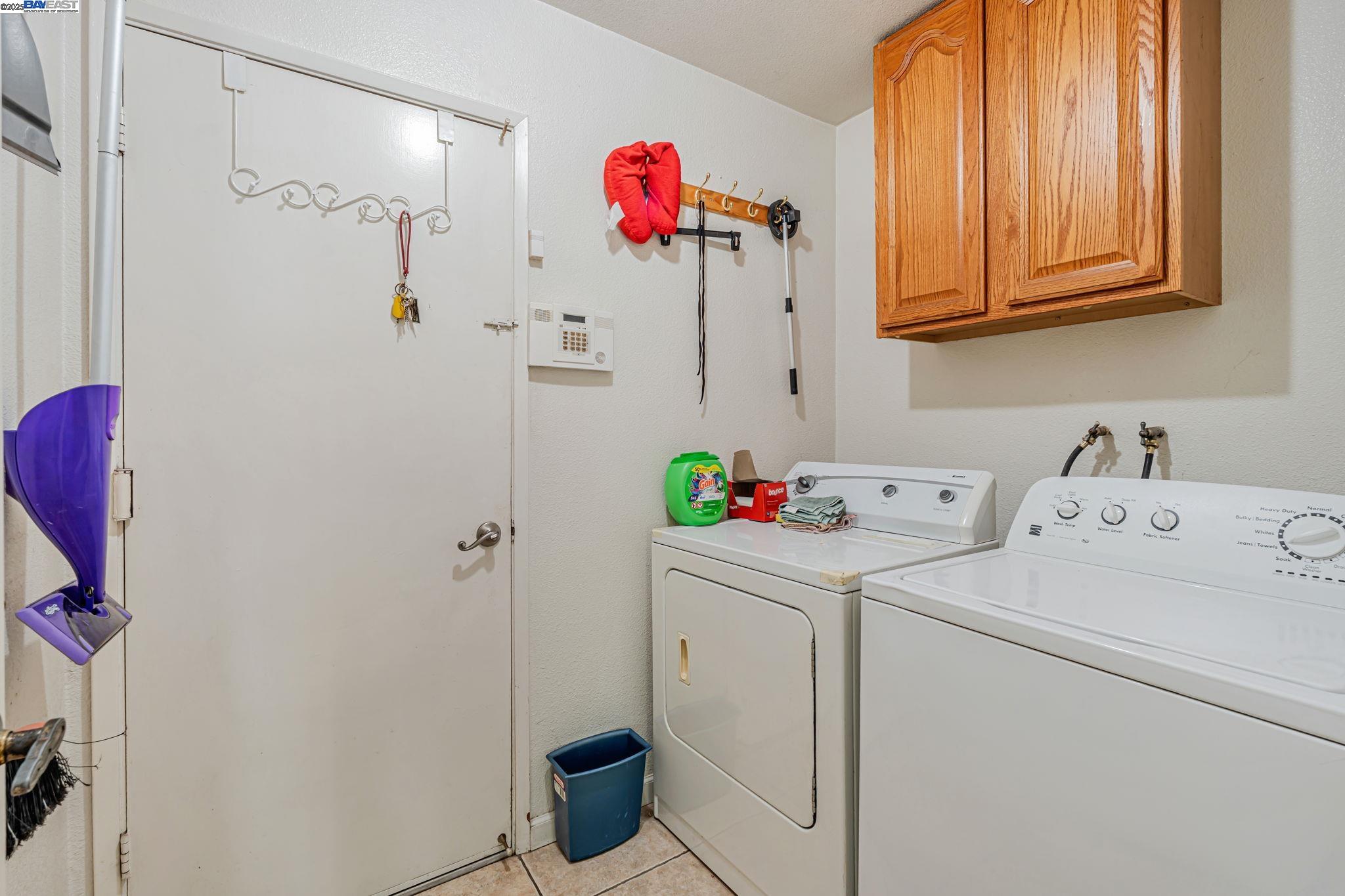 Detail Gallery Image 22 of 44 For 2117 Lido Cir, Stockton,  CA 95207 - 3 Beds | 2 Baths