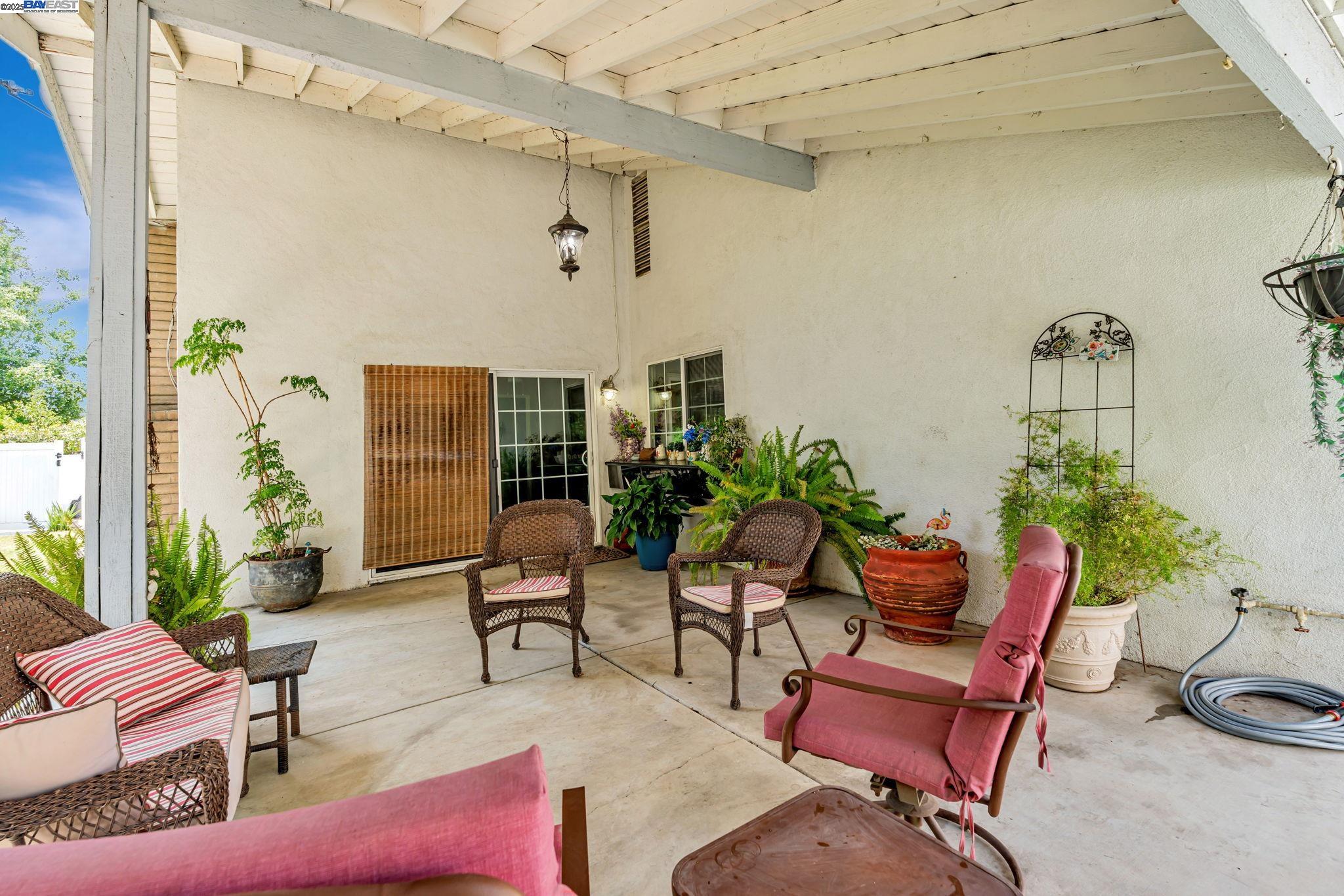 Detail Gallery Image 38 of 44 For 2117 Lido Cir, Stockton,  CA 95207 - 3 Beds | 2 Baths