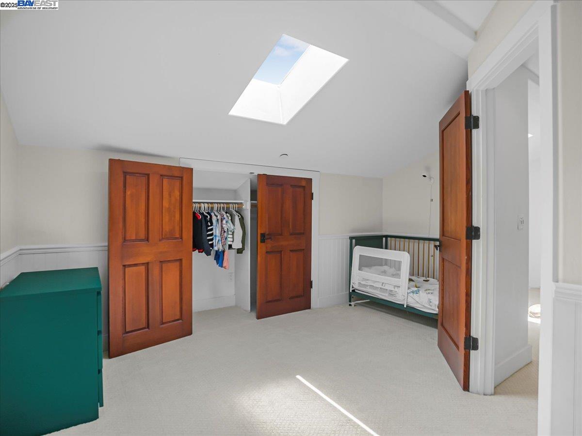 Detail Gallery Image 11 of 28 For 910 Willowshire Way, San Jose,  CA 95125 - 4 Beds | 2/1 Baths