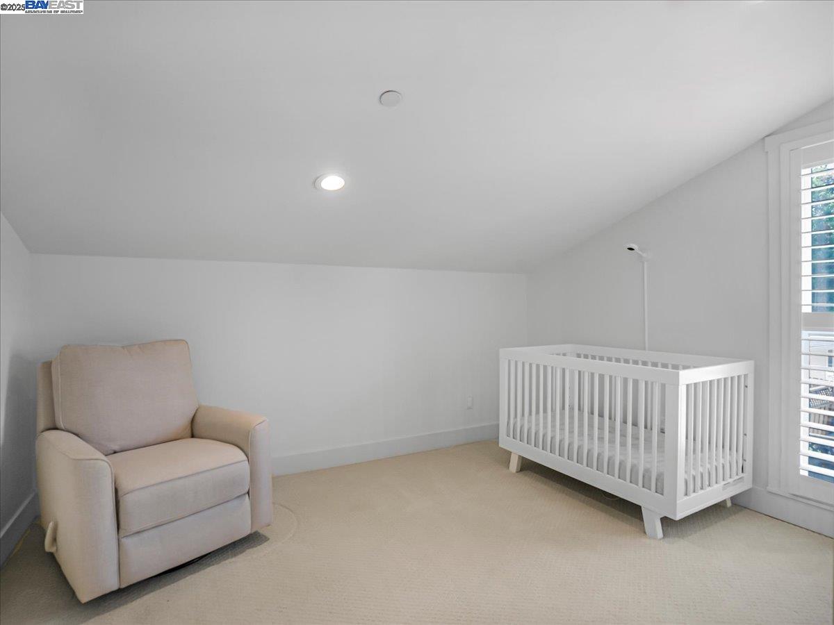 Detail Gallery Image 21 of 28 For 910 Willowshire Way, San Jose,  CA 95125 - 4 Beds | 2/1 Baths