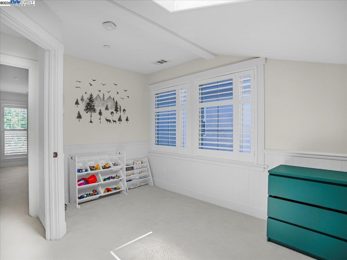 Detail Gallery Image 27 of 28 For 910 Willowshire Way, San Jose,  CA 95125 - 4 Beds | 2/1 Baths
