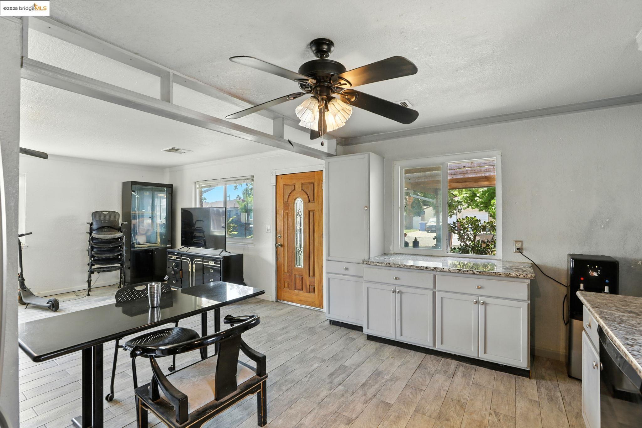 Detail Gallery Image 10 of 30 For 27 4th Avenue, Isleton,  CA 95641 - 4 Beds | 2 Baths