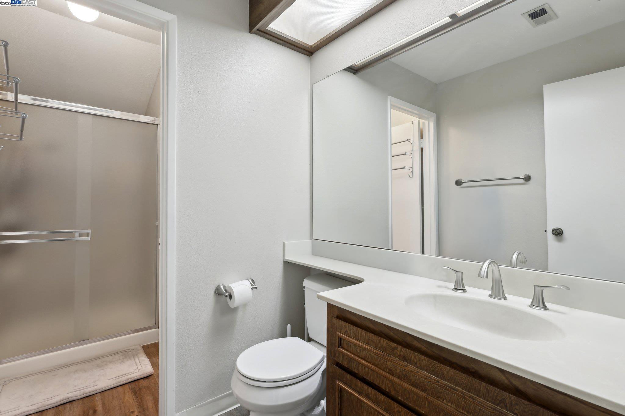 Detail Gallery Image 18 of 19 For 2378 Cheshire Place, San Leandro,  CA 94577 - 3 Beds | 2/1 Baths