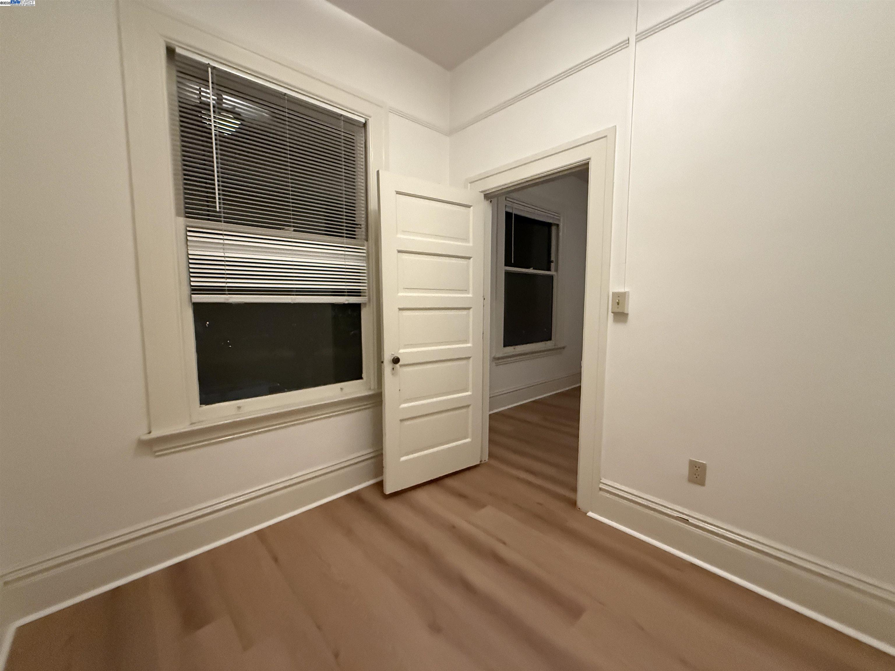 1173 Park Ave # C, Alameda, California 94501, 2 Bedrooms Bedrooms, 3 Rooms Rooms,1 BathroomBathrooms,Residential Lease,For Rent,1173 Park Ave # C,41102572