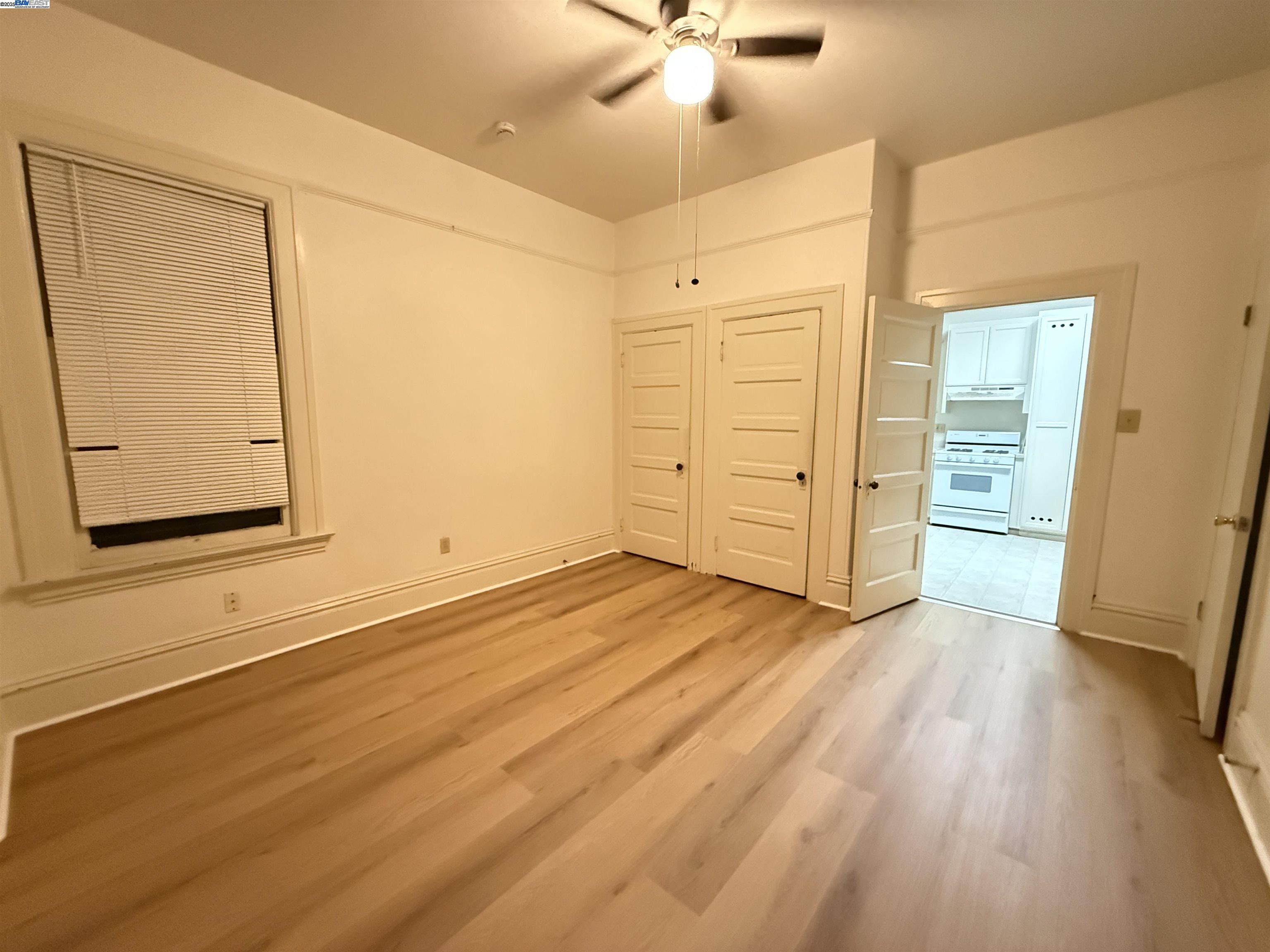 1173 Park Ave # C, Alameda, California 94501, 2 Bedrooms Bedrooms, 3 Rooms Rooms,1 BathroomBathrooms,Residential Lease,For Rent,1173 Park Ave # C,41102572