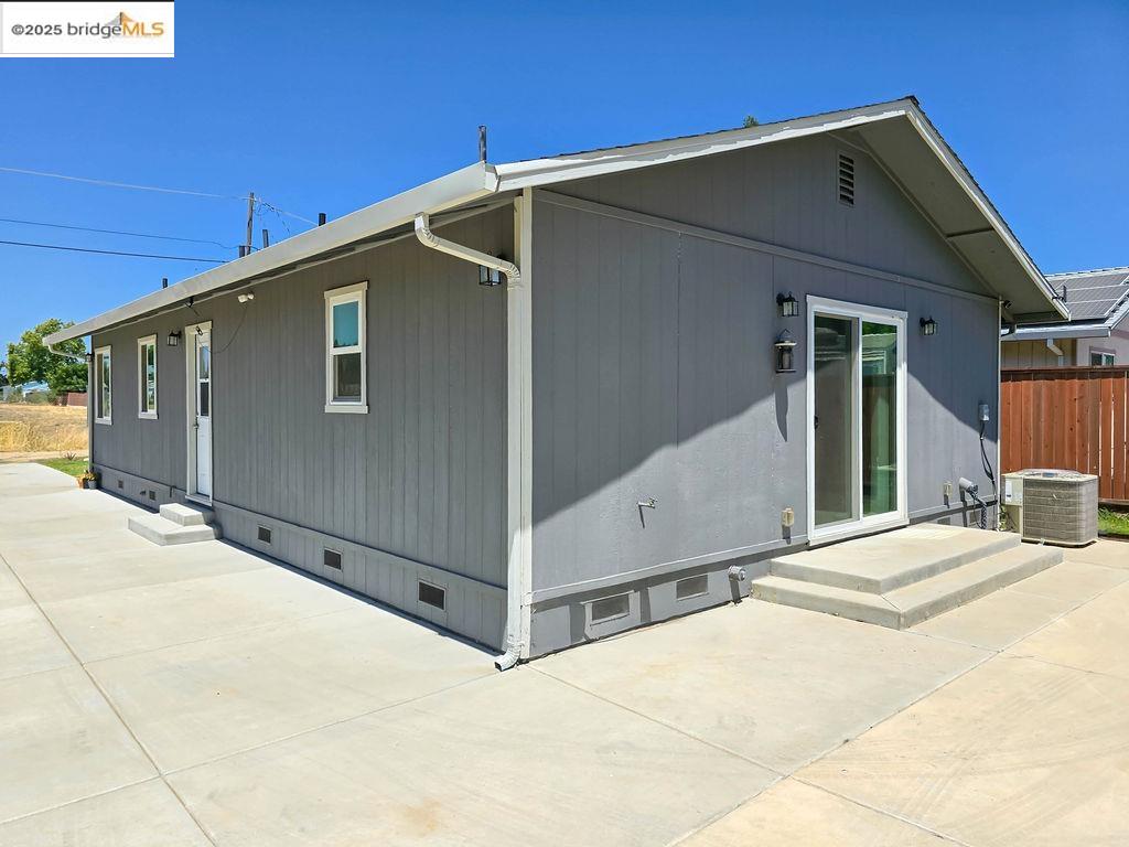 Detail Gallery Image 27 of 32 For 4585 Summer St, Olivehurst,  CA 95961 - 3 Beds | 2 Baths