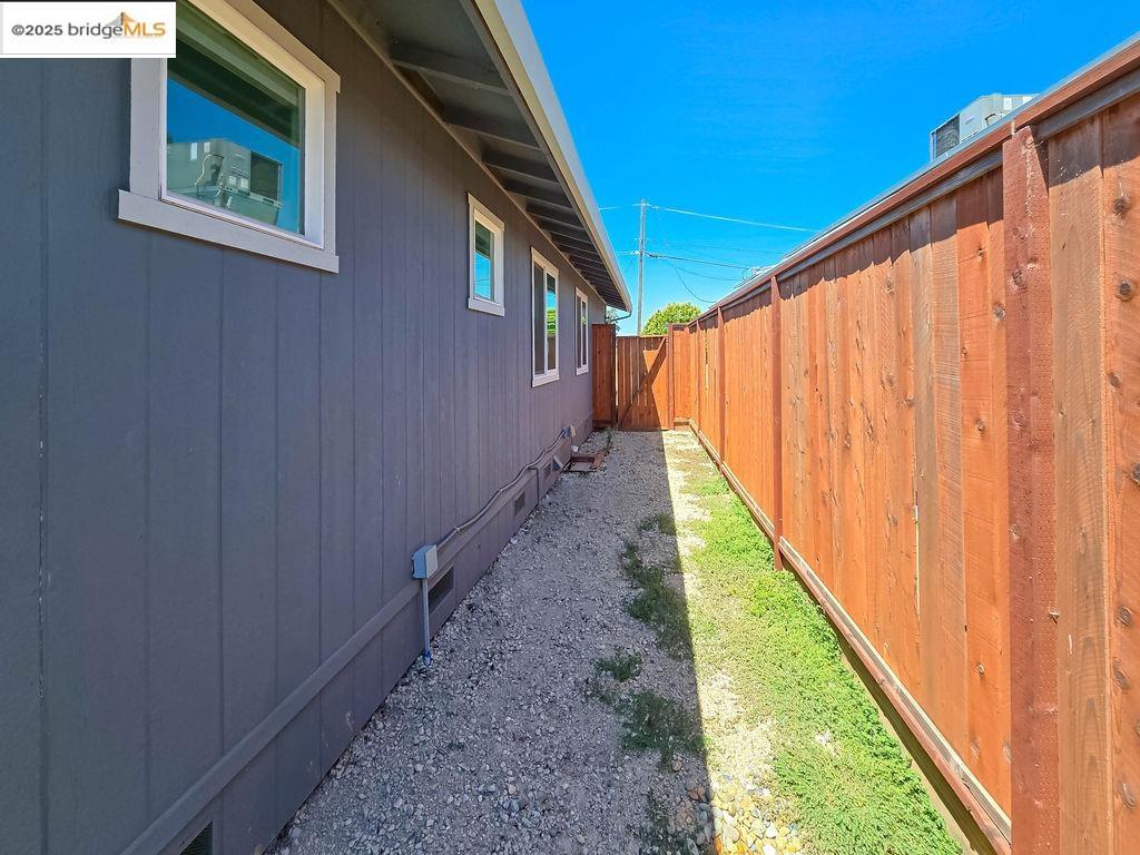 Detail Gallery Image 32 of 32 For 4585 Summer St, Olivehurst,  CA 95961 - 3 Beds | 2 Baths