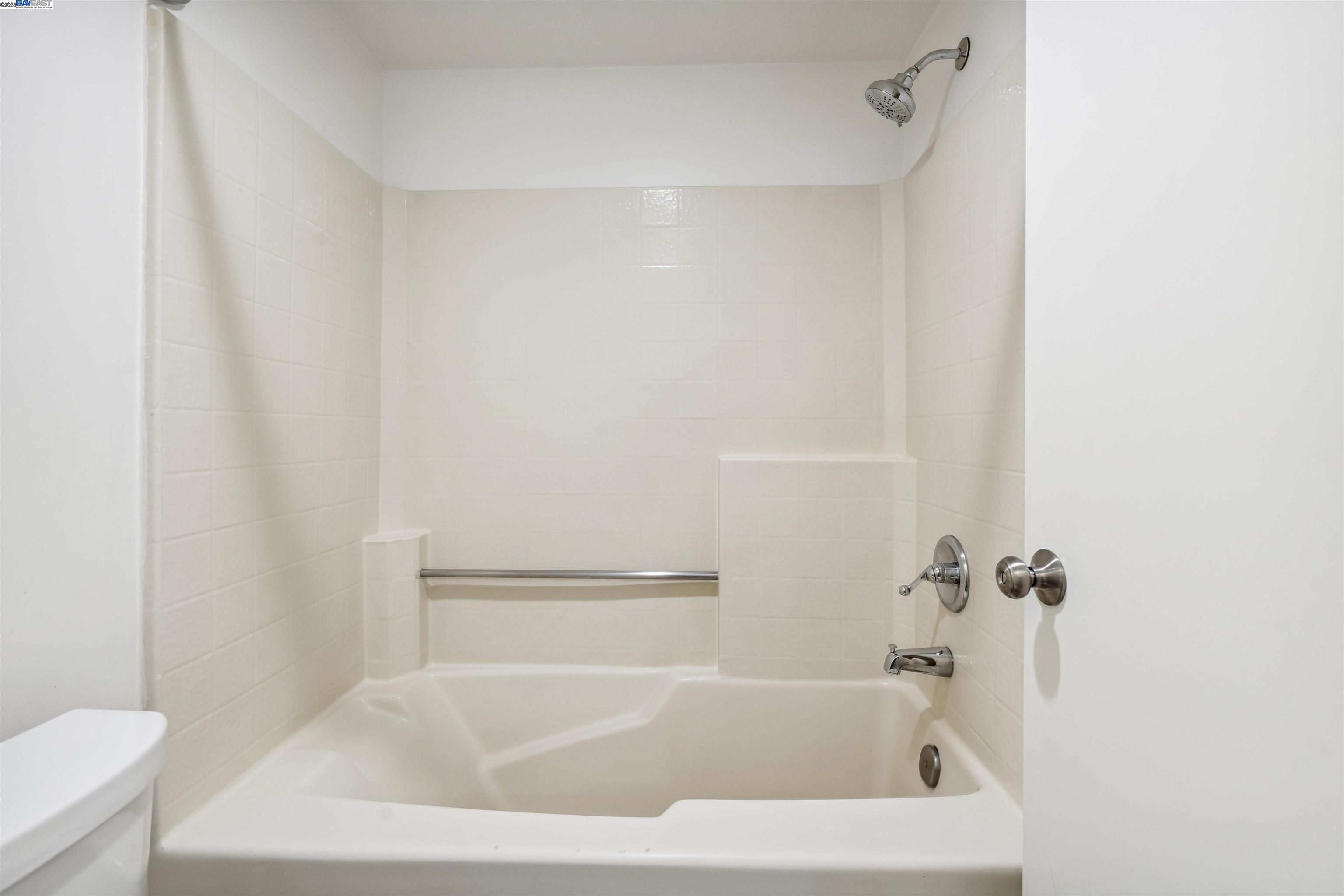 Photo #19: 41102577 Listing: Photo #19