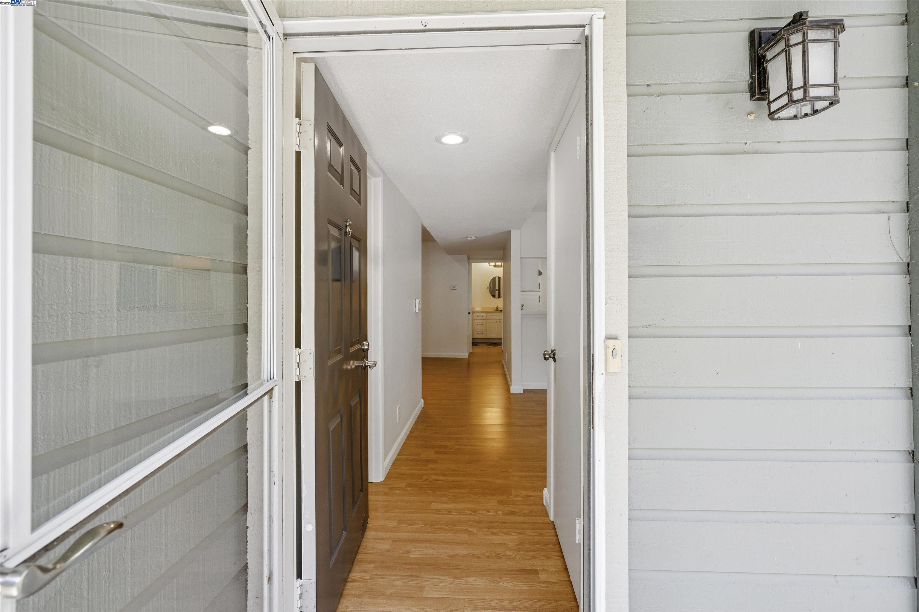 Photo #4: 41102577 Listing 
