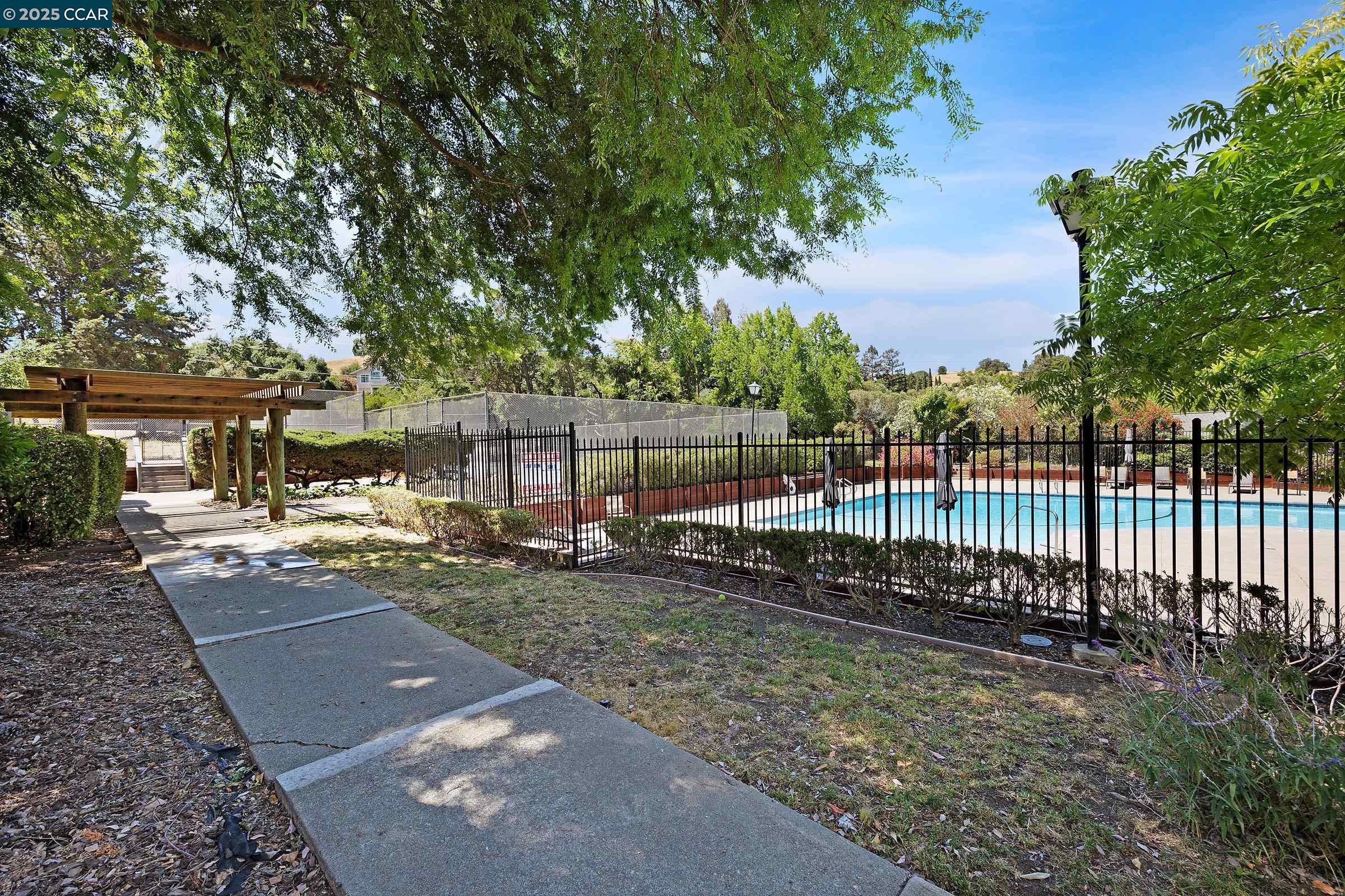 Photo #32: 41102579 Listing: Photo #32