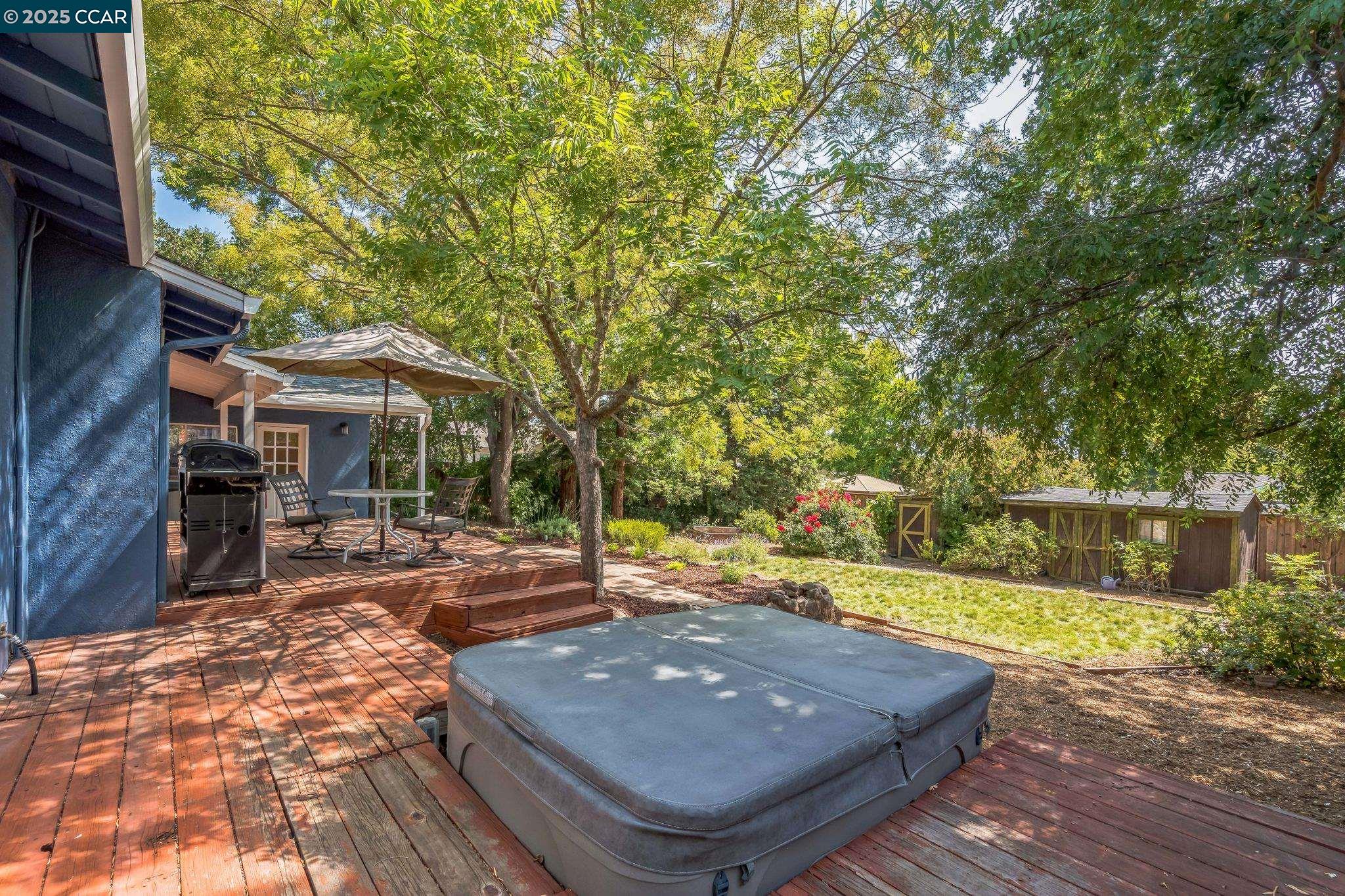 Detail Gallery Image 30 of 42 For 448 Cumberland Dr, Pleasant Hill,  CA 94523 - 3 Beds | 2 Baths