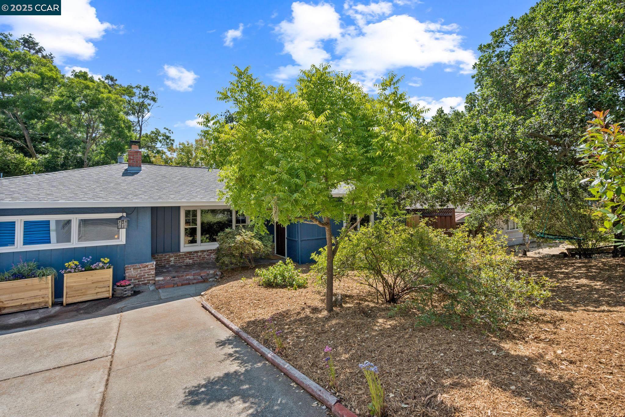 Detail Gallery Image 33 of 42 For 448 Cumberland Dr, Pleasant Hill,  CA 94523 - 3 Beds | 2 Baths