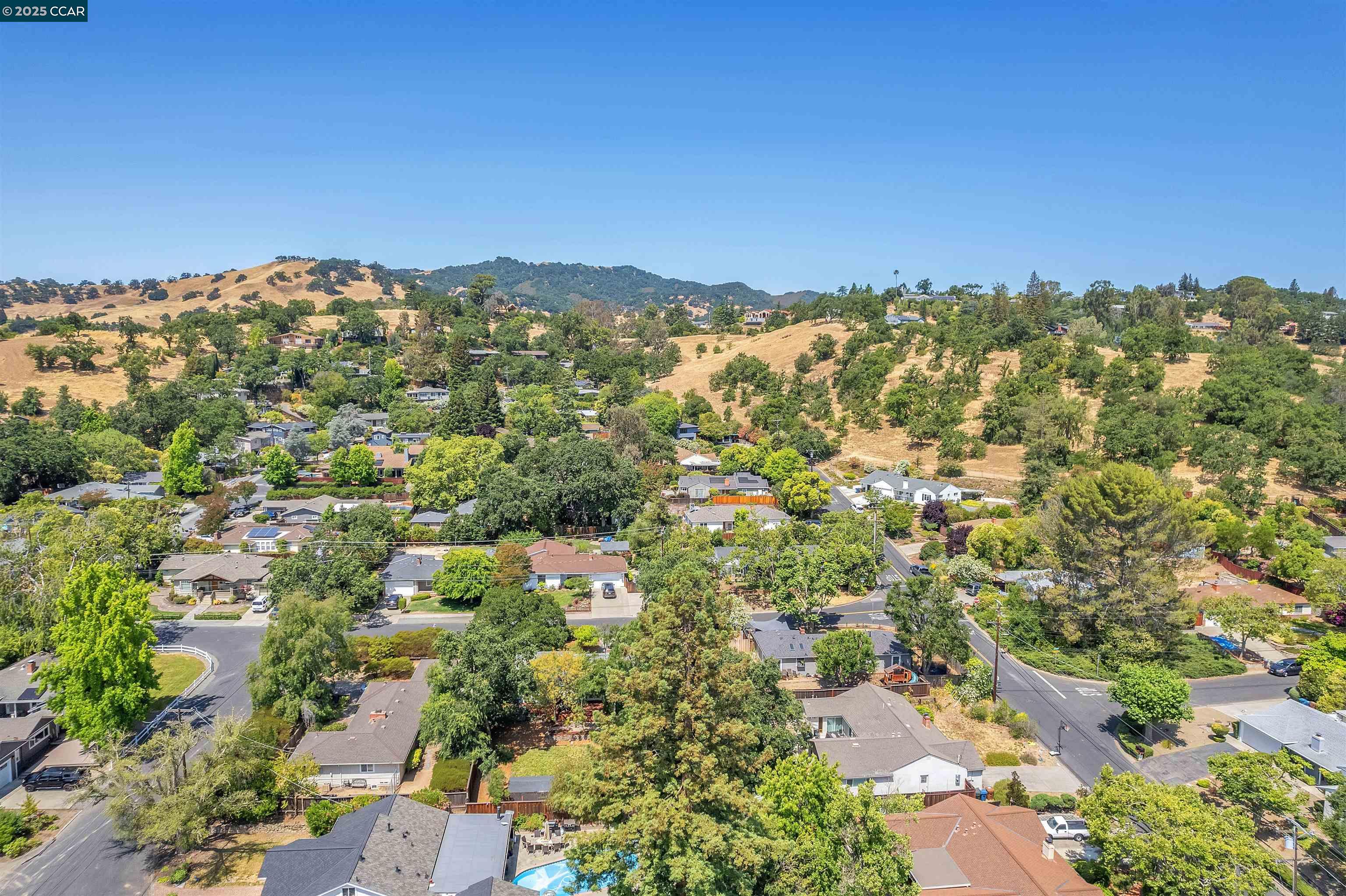 Detail Gallery Image 39 of 42 For 448 Cumberland Dr, Pleasant Hill,  CA 94523 - 3 Beds | 2 Baths