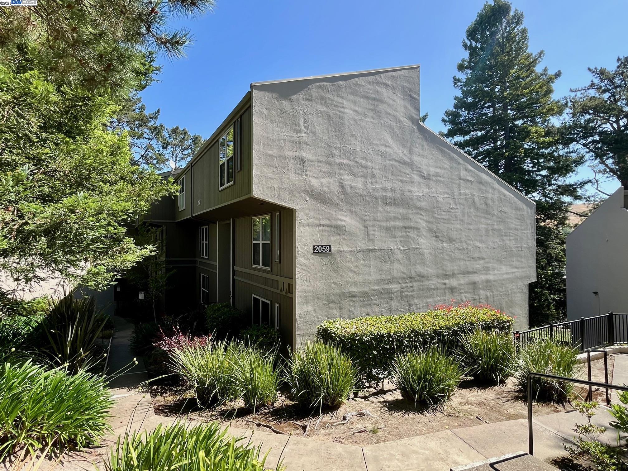 Photo #2: 41102582 Listing 