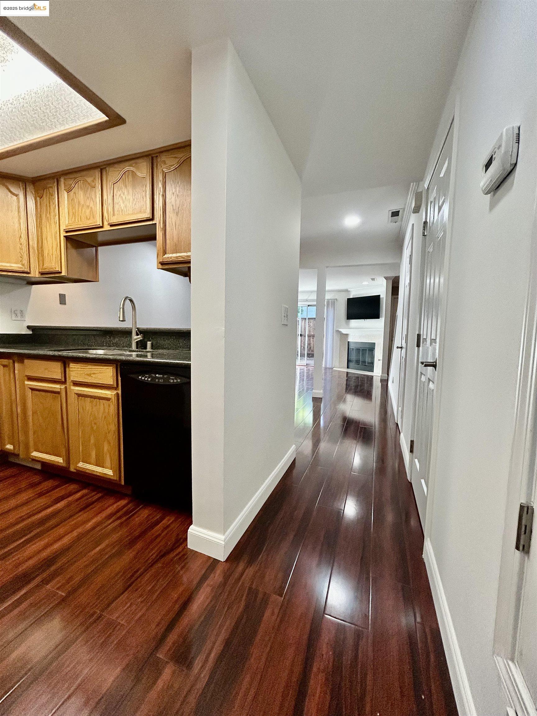 Photo #13: 41102583 Listing: Photo #13