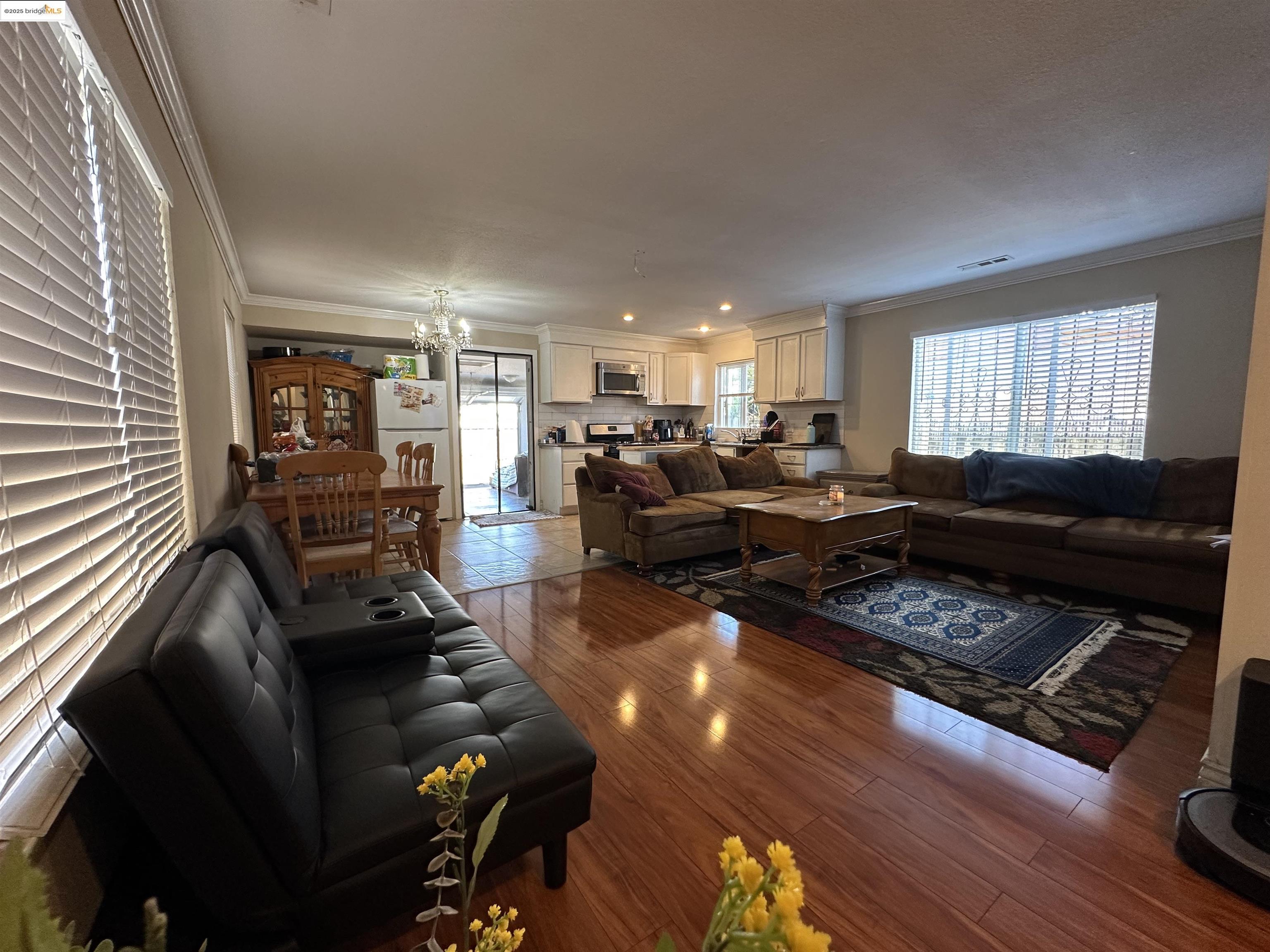 Detail Gallery Image 12 of 39 For 119 3rd St, Richmond,  CA 94801 - 4 Beds | 2 Baths