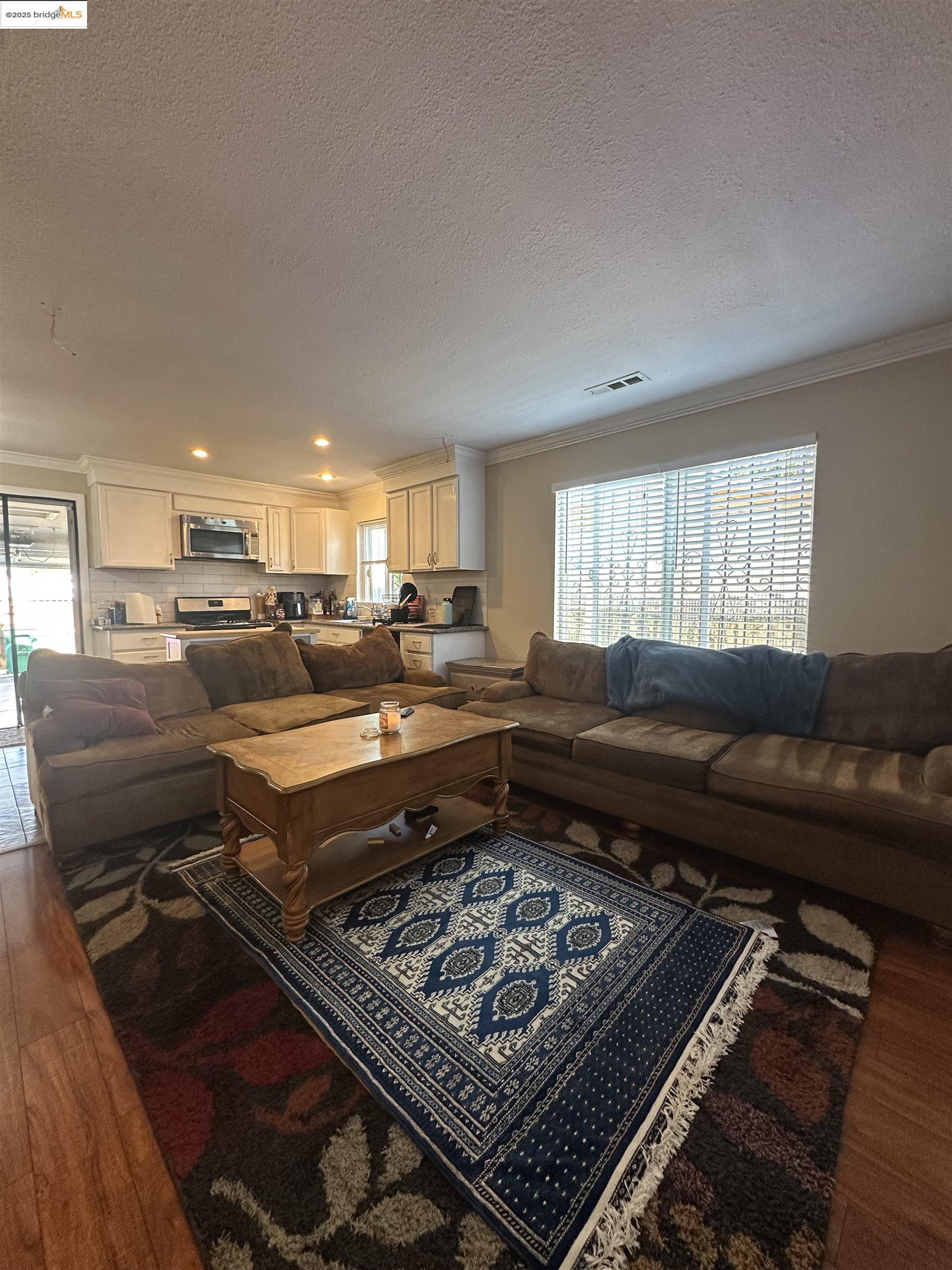 Detail Gallery Image 16 of 39 For 119 3rd St, Richmond,  CA 94801 - 4 Beds | 2 Baths