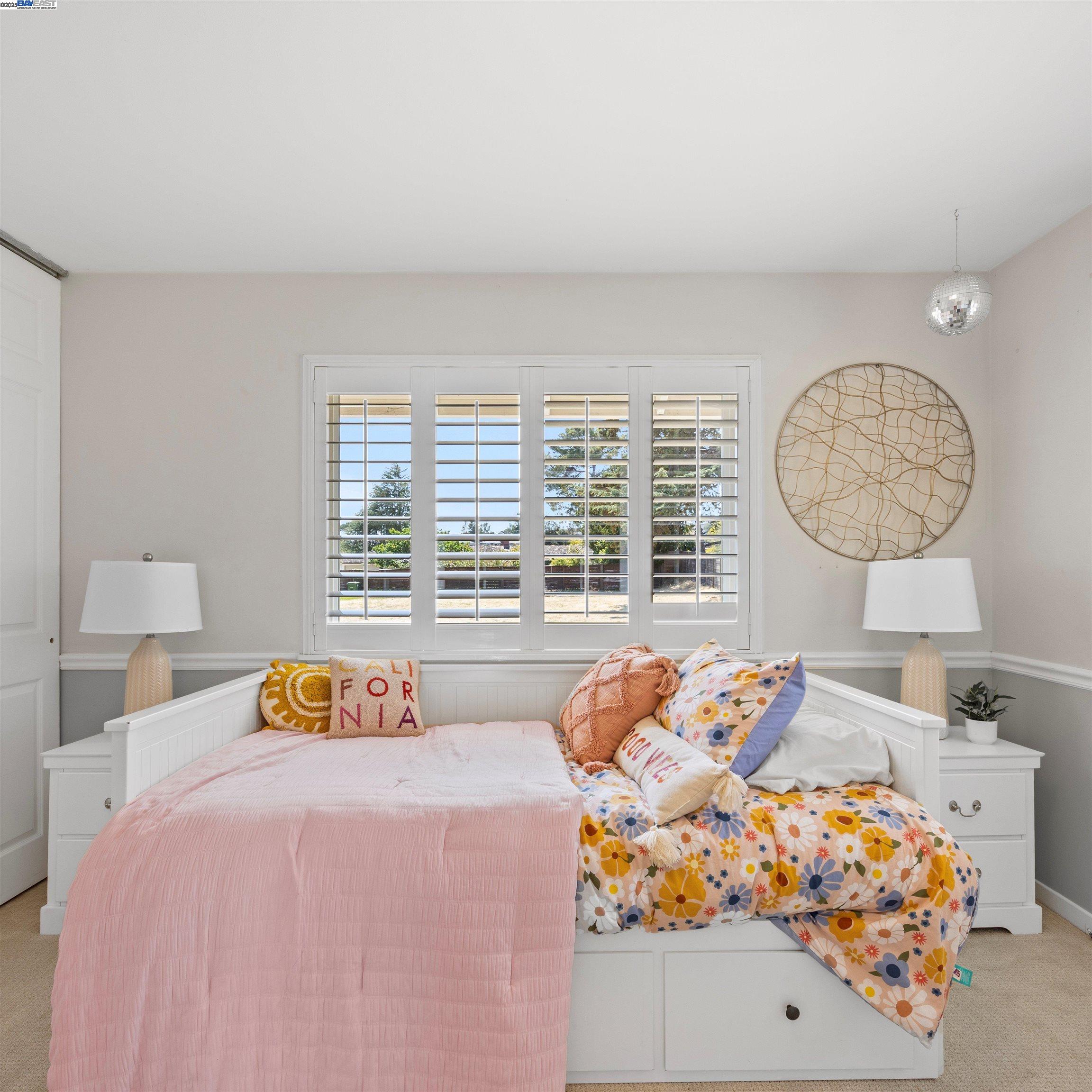 Detail Gallery Image 23 of 46 For 18767 Lamson Rd, Castro Valley,  CA 94546 - 3 Beds | 2 Baths
