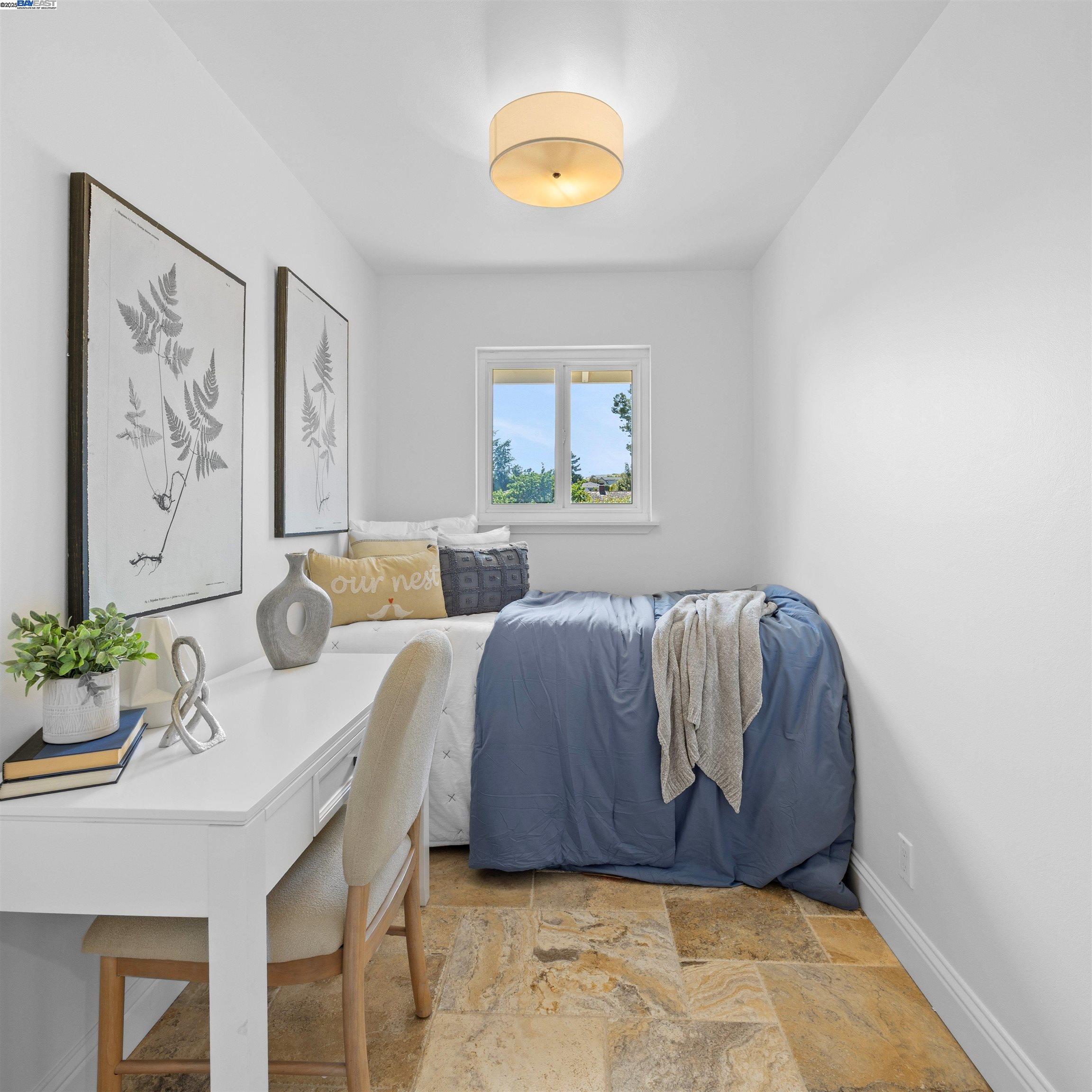 Detail Gallery Image 28 of 46 For 18767 Lamson Rd, Castro Valley,  CA 94546 - 3 Beds | 2 Baths