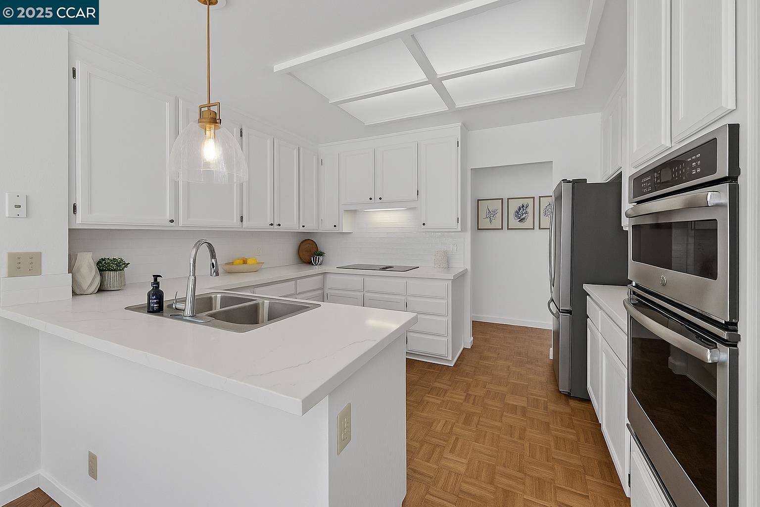 Detail Gallery Image 12 of 33 For 205 Kingswood Ct, Danville,  CA 94506 - 2 Beds | 2/1 Baths