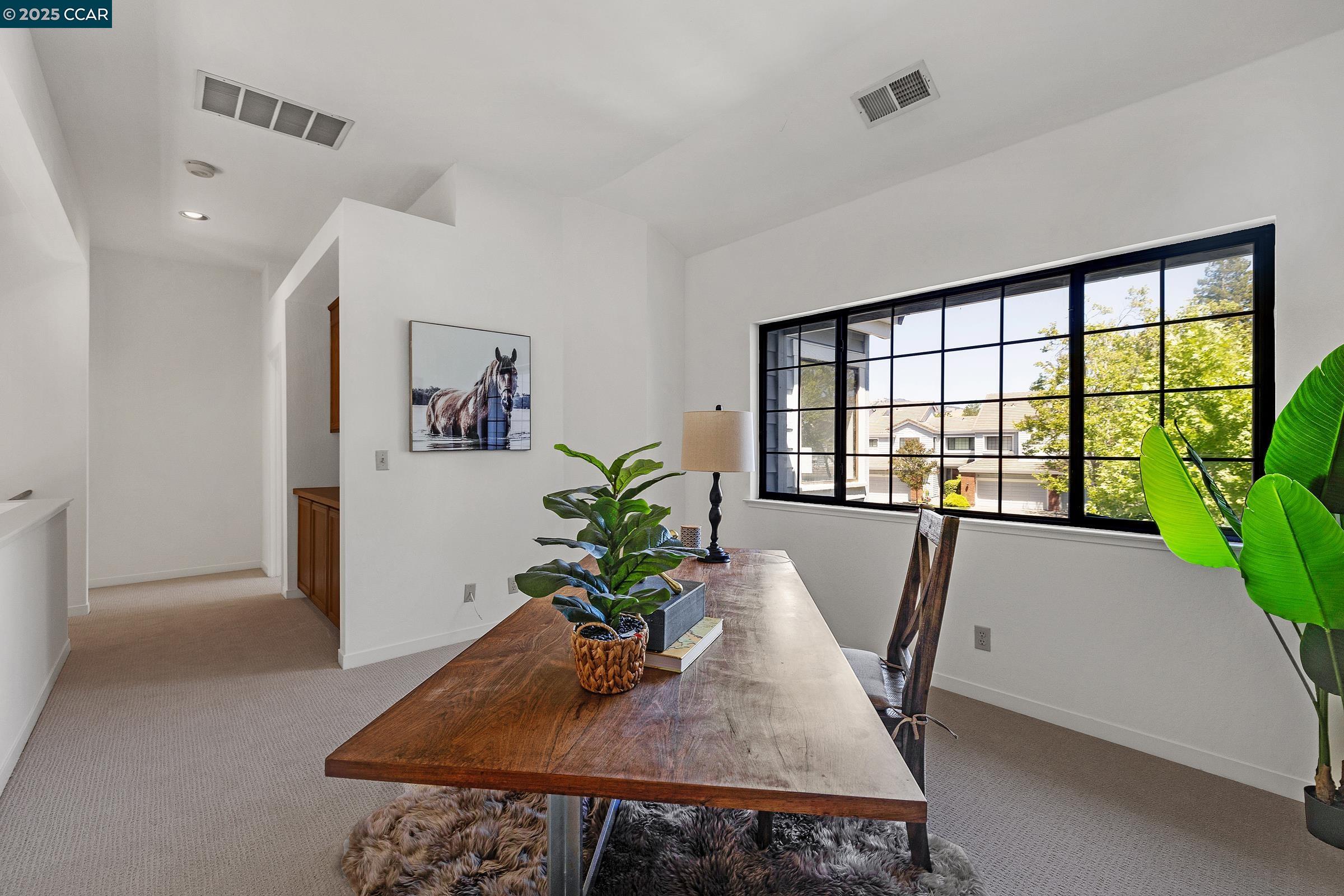 Detail Gallery Image 21 of 33 For 205 Kingswood Ct, Danville,  CA 94506 - 2 Beds | 2/1 Baths