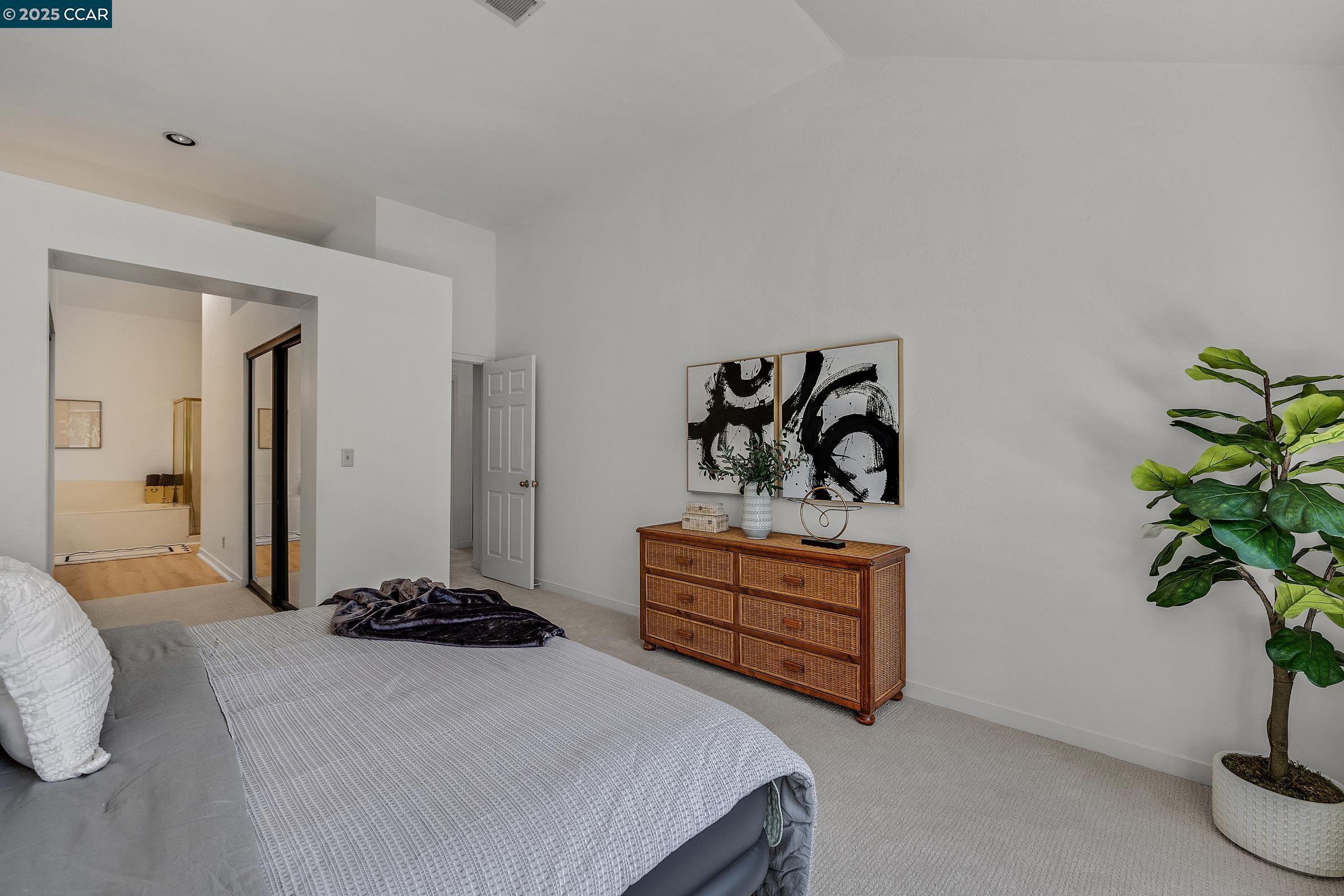 Detail Gallery Image 26 of 33 For 205 Kingswood Ct, Danville,  CA 94506 - 2 Beds | 2/1 Baths