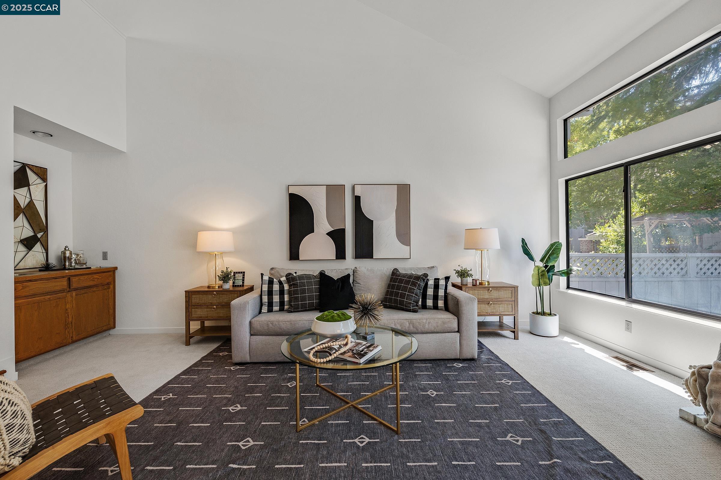 Detail Gallery Image 5 of 33 For 205 Kingswood Ct, Danville,  CA 94506 - 2 Beds | 2/1 Baths