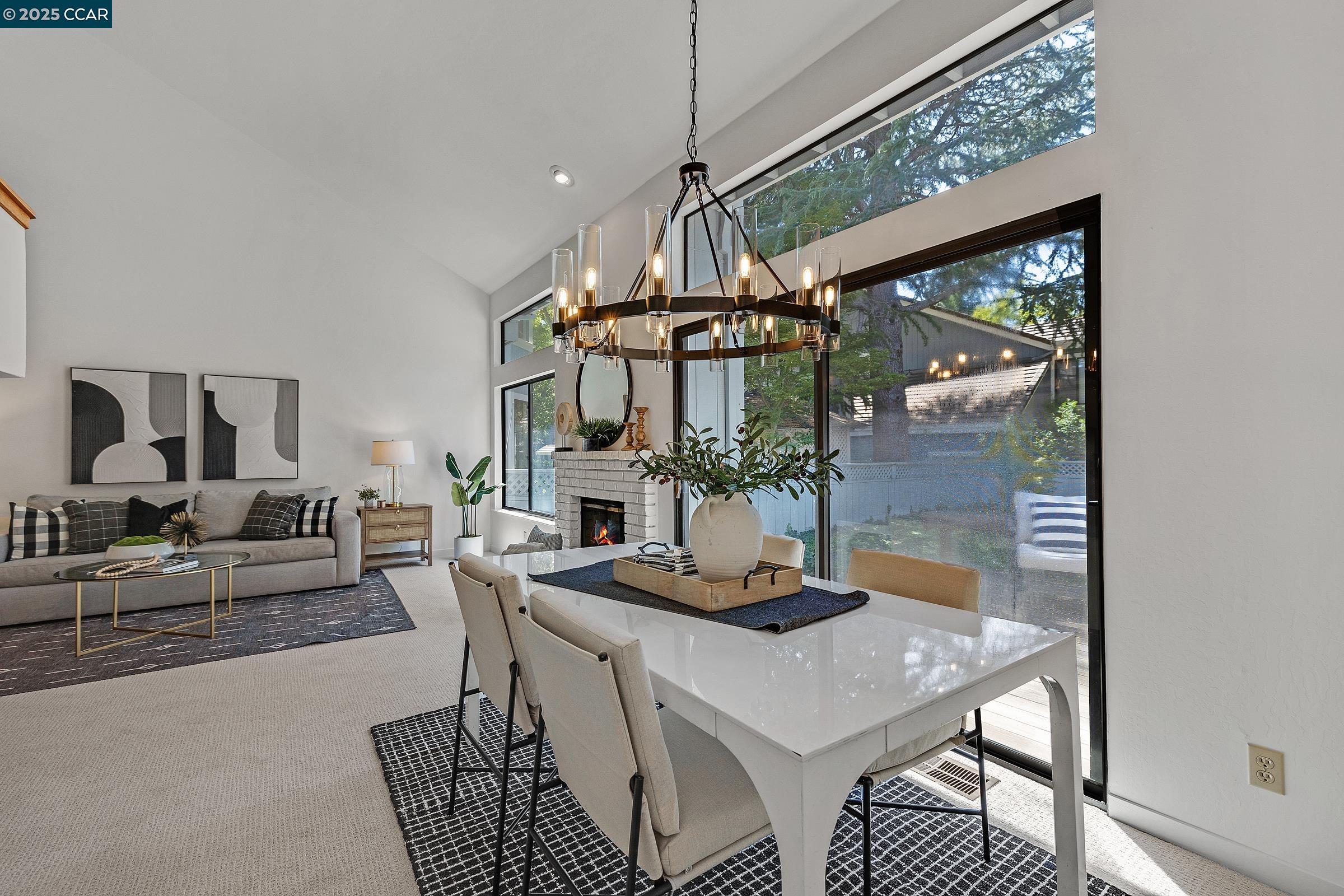 Detail Gallery Image 9 of 33 For 205 Kingswood Ct, Danville,  CA 94506 - 2 Beds | 2/1 Baths